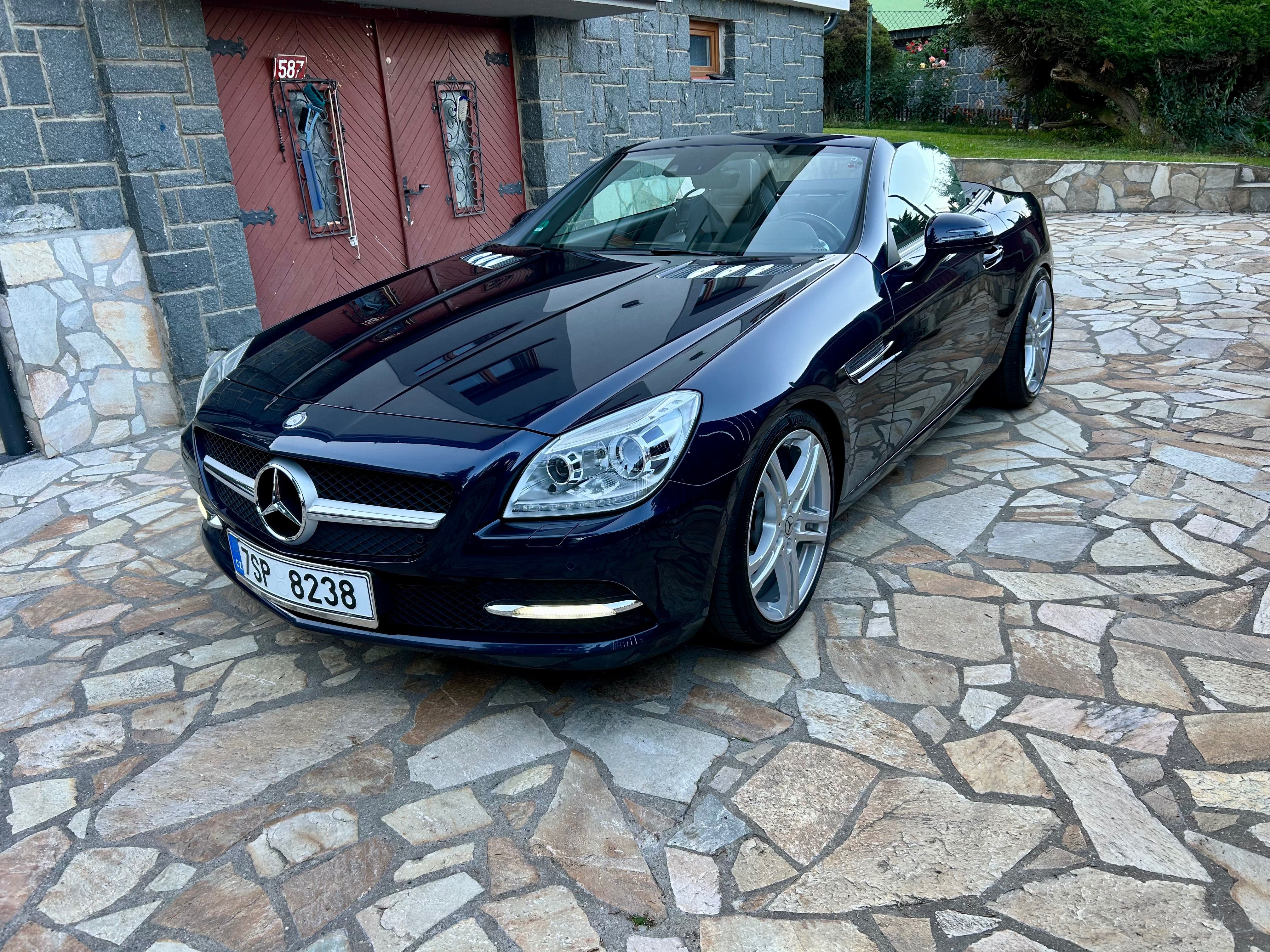 Mercedes-Benz SLK, 200 CGI 135KW AUTOMAT  87000KM - fotka 2