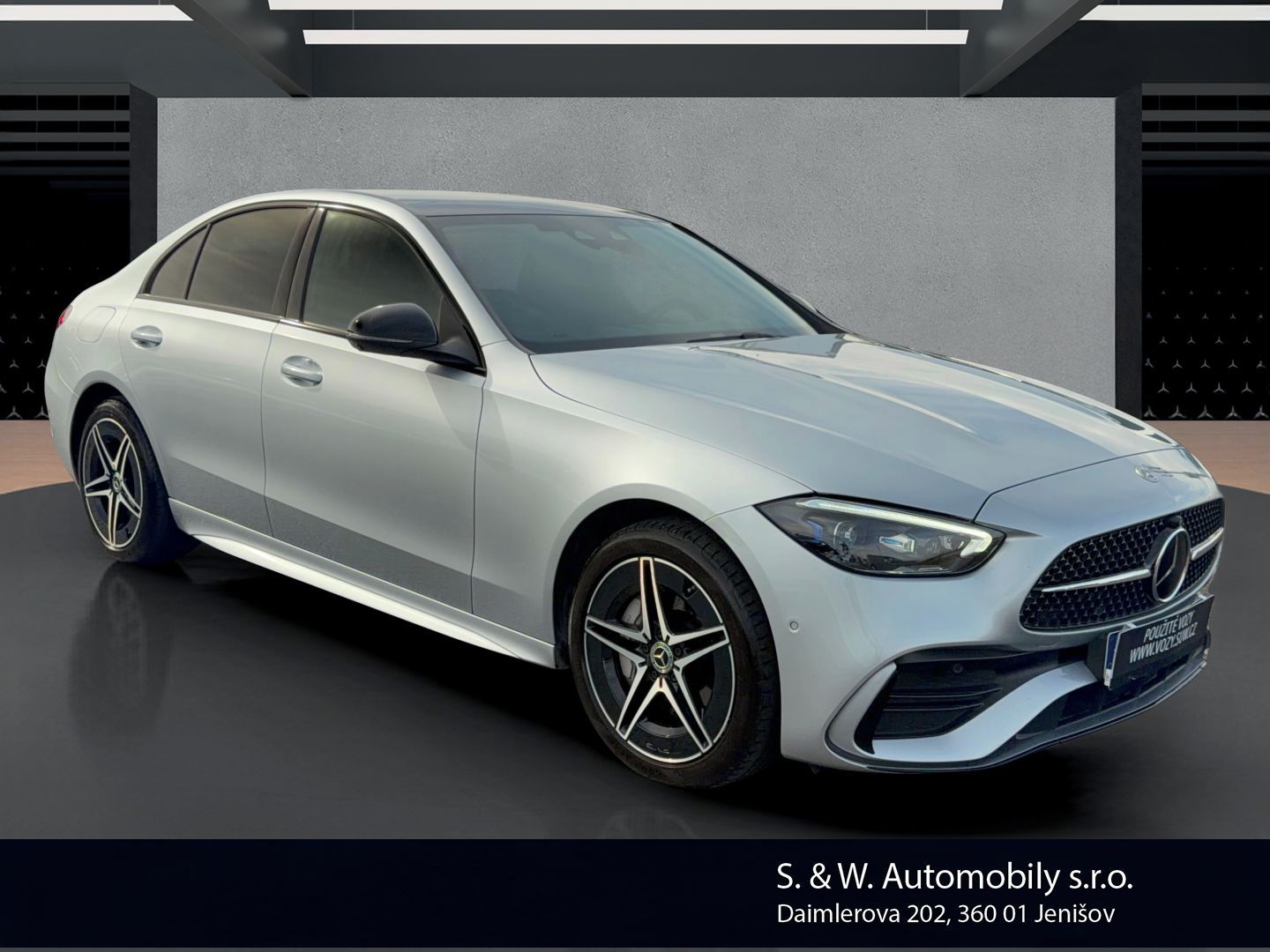 Mercedes-Benz Třídy C, 300e AMG, pano, head-up - fotka 3
