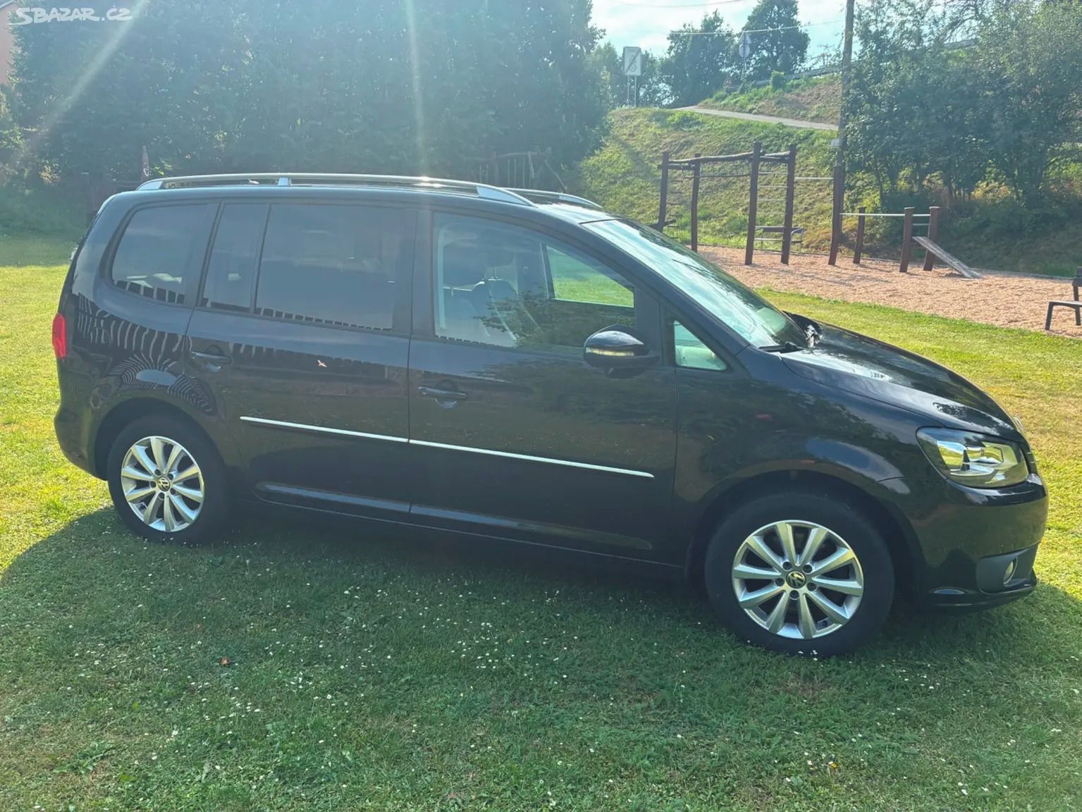 Volkswagen Touran, VW Touran 1.4 TSI 2013 DSG - fotka 5