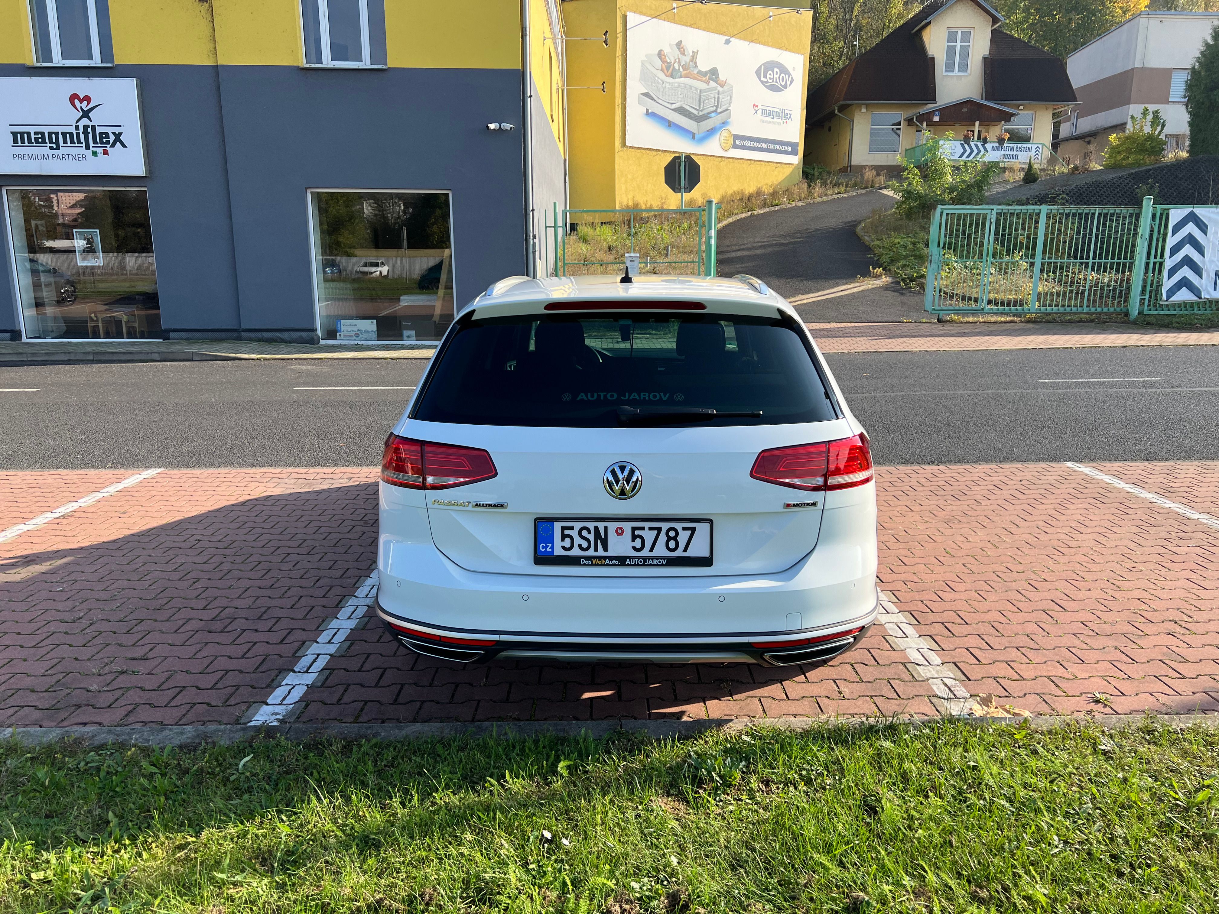 Volkswagen Passat - fotka 5