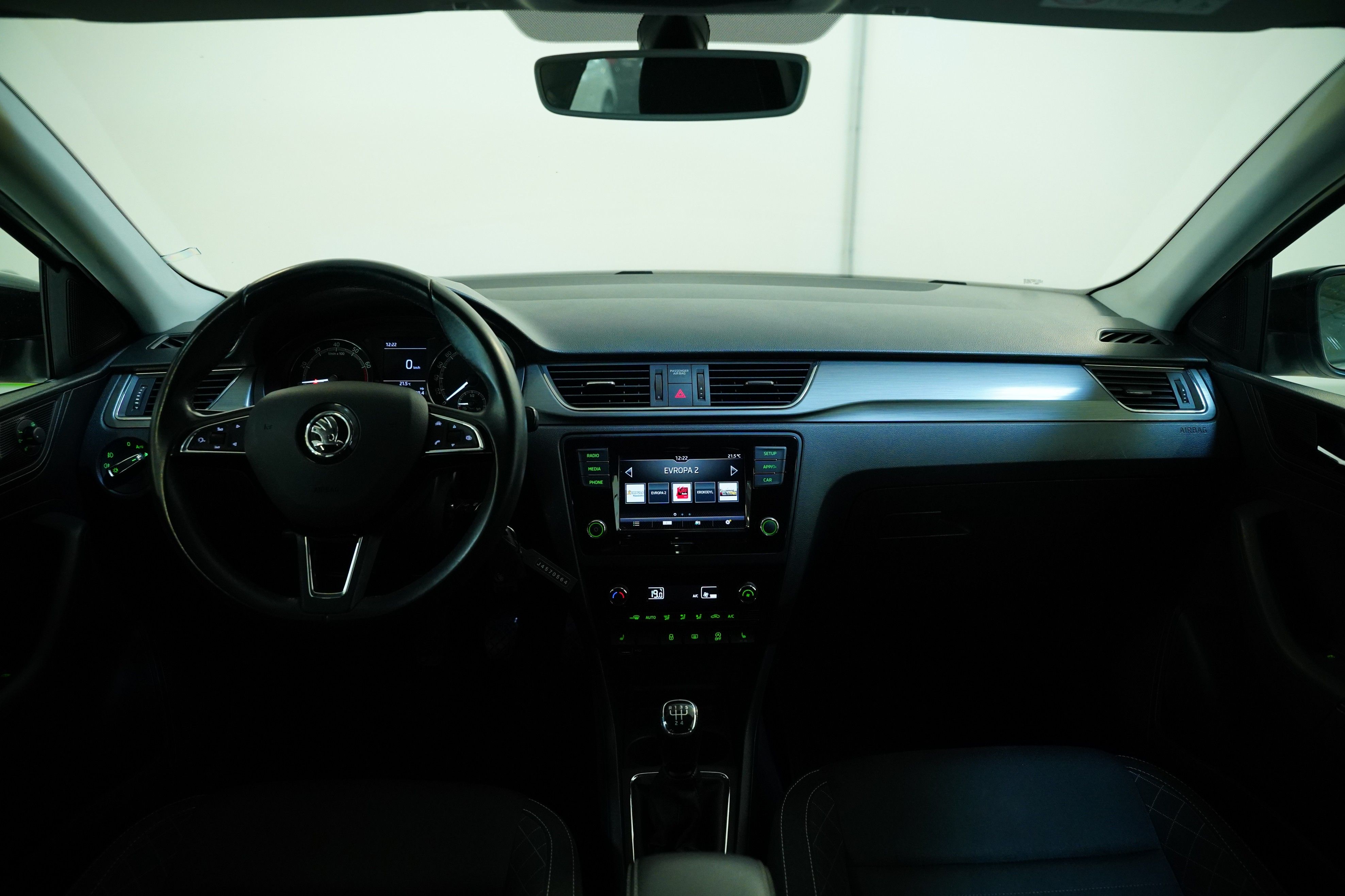 Škoda Rapid, 1.0 TSI 70 kW Ambition - fotka 5