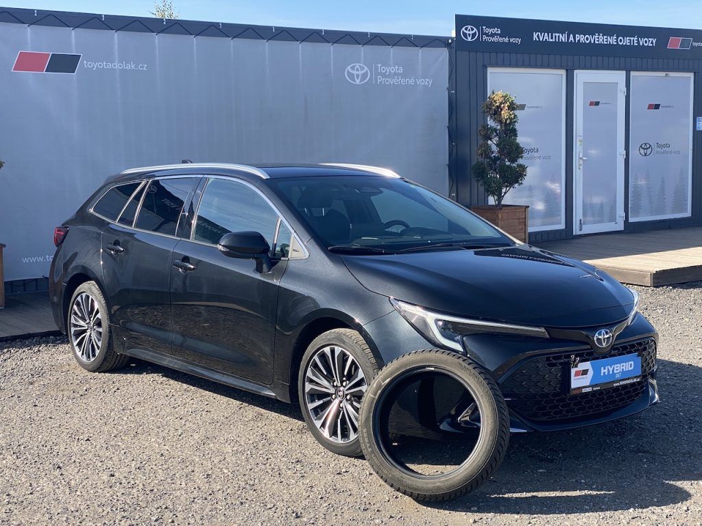 Toyota Corolla, 2.0HEV, ČR, Style, DPH