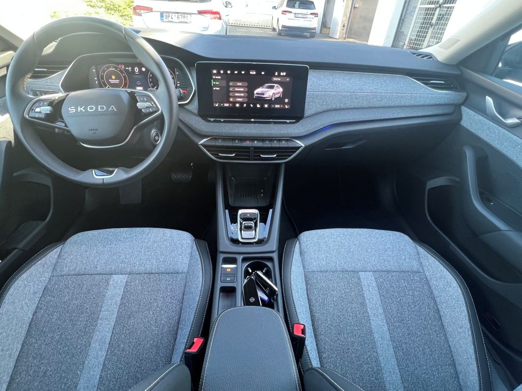 Škoda Octavia, Top Selection 1.5 TSi M-HEV 11 - fotka 6