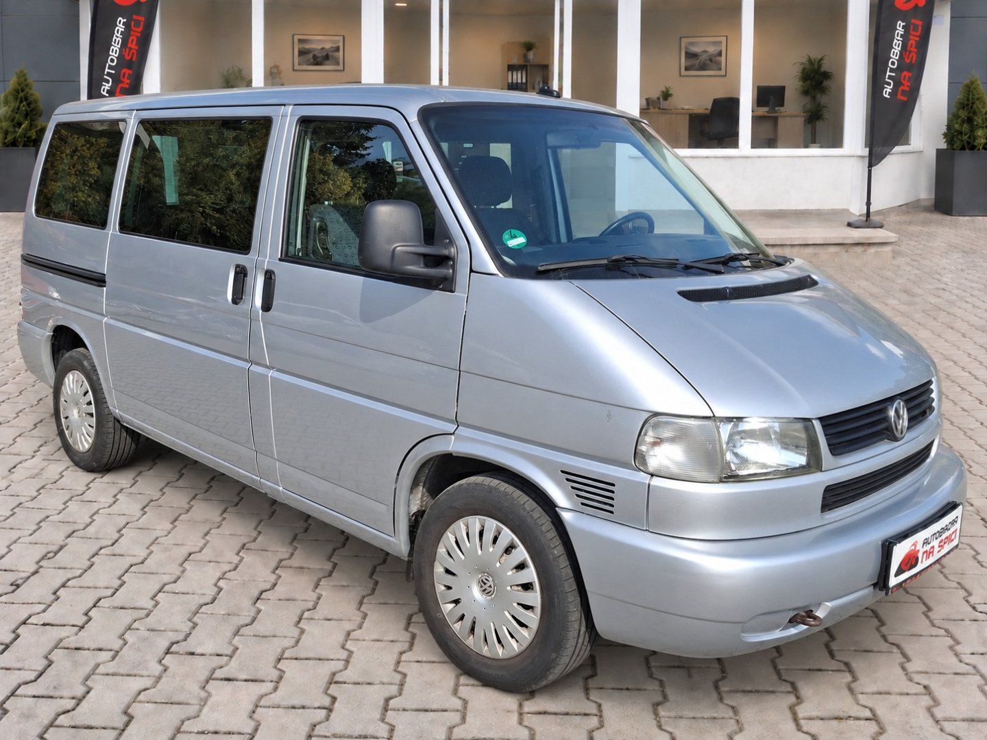 Volkswagen Caravelle, 2.5TDI 111kW -7.MÍST-TAŽ.ZAŘ.