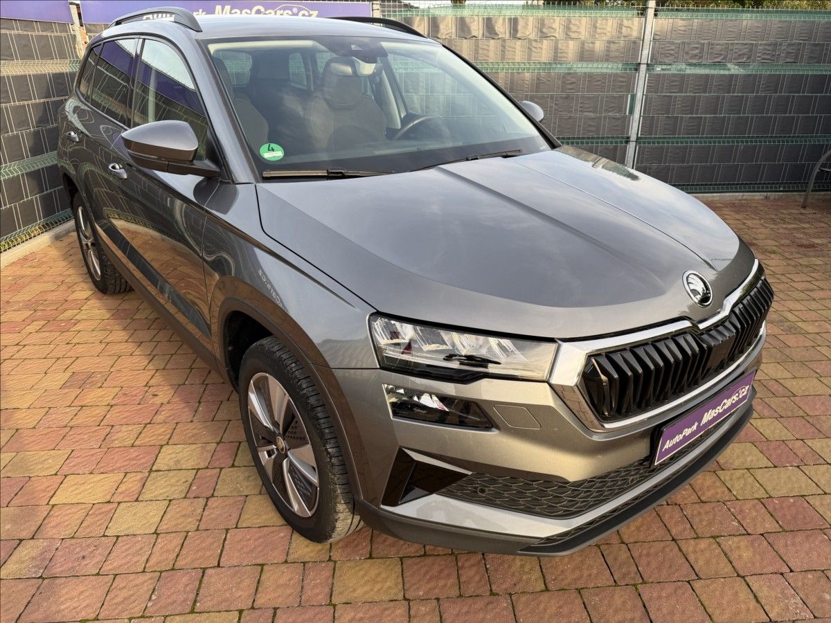 Škoda Karoq, 2.0 TDI Ambition DSG/Virtual - fotka 3