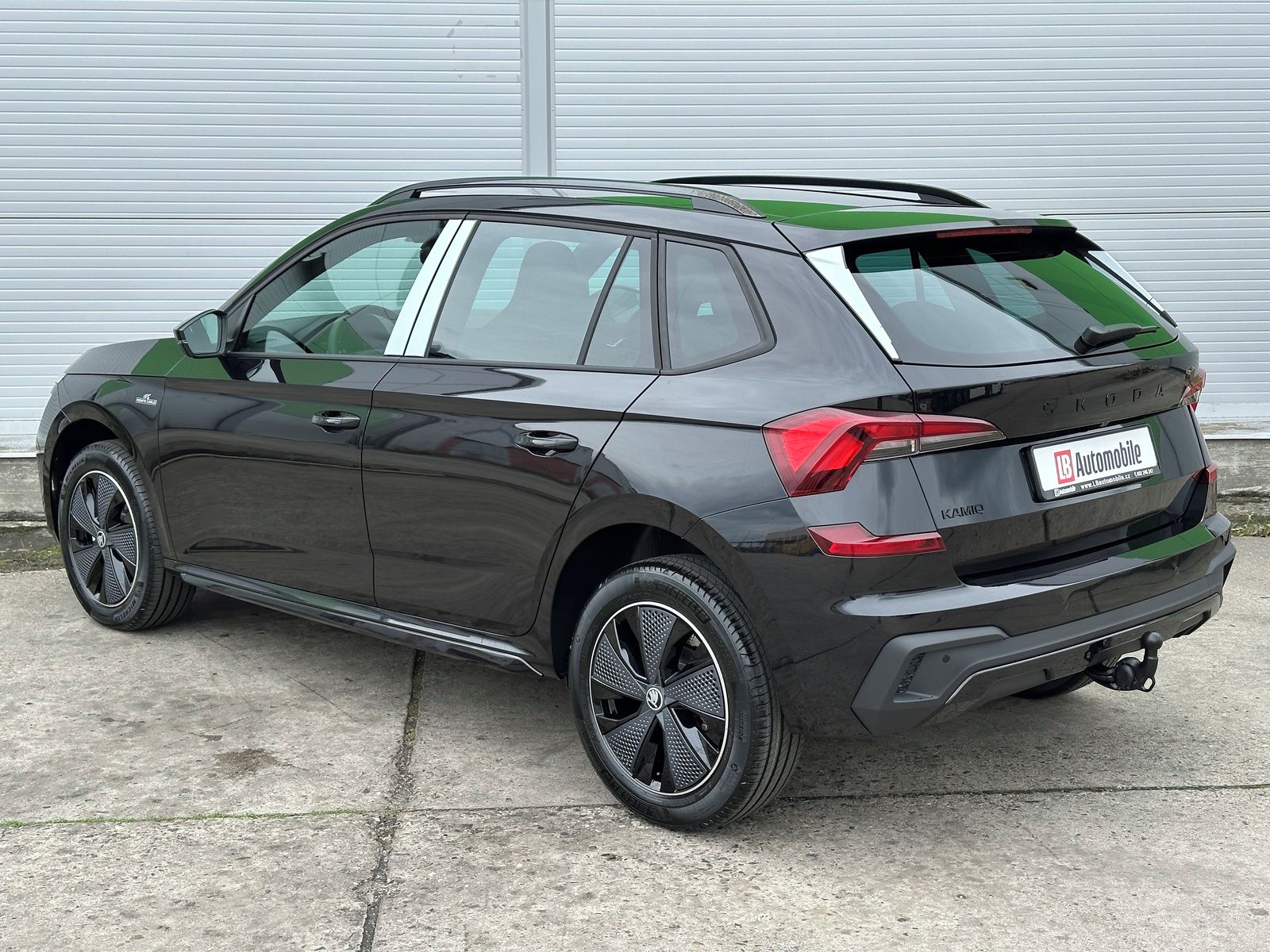 Škoda Kamiq, 1.0TSi Monte Carlo PANO TAŽNÉ - fotka 6