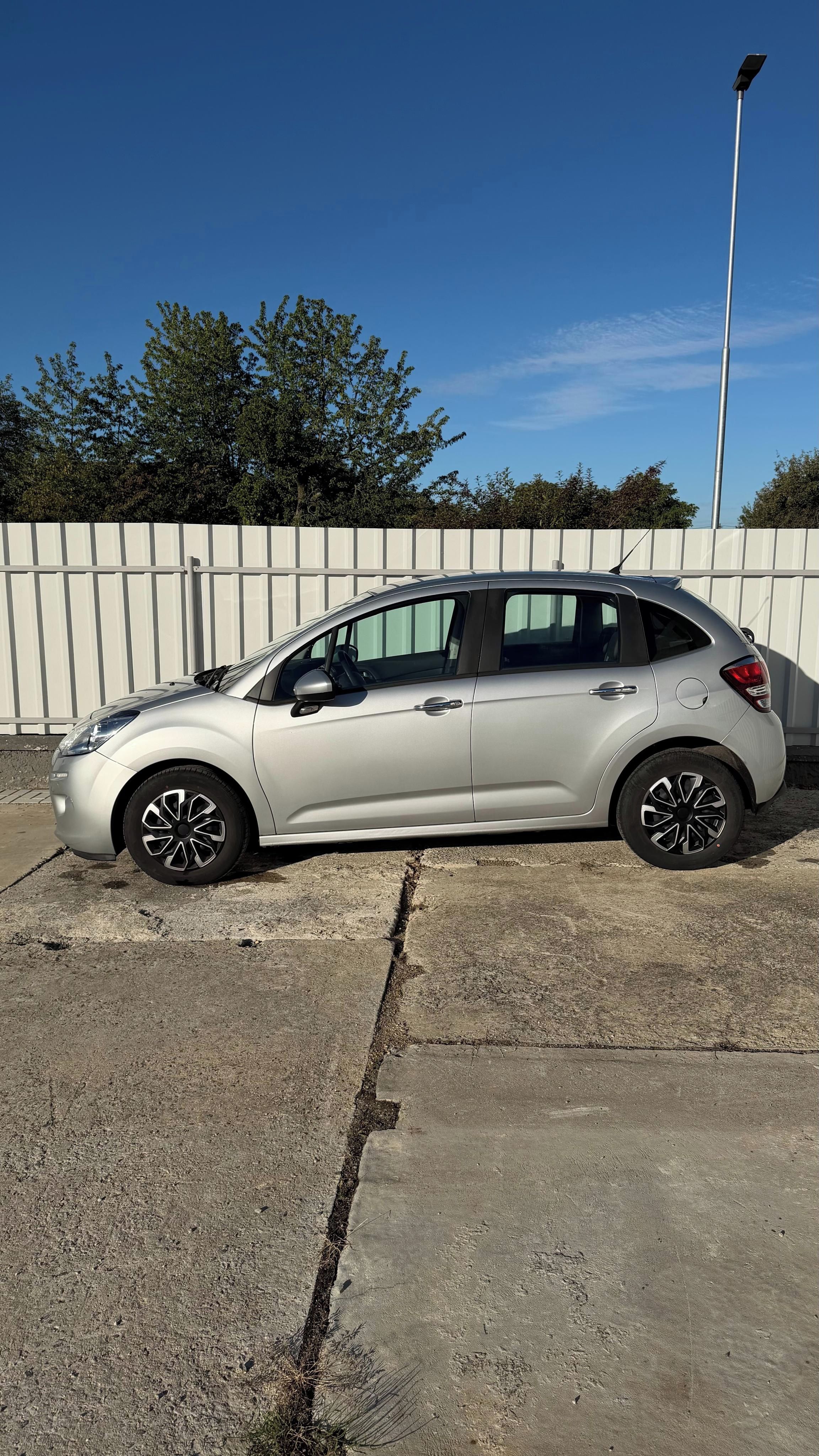 Citroën C3 - fotka 4