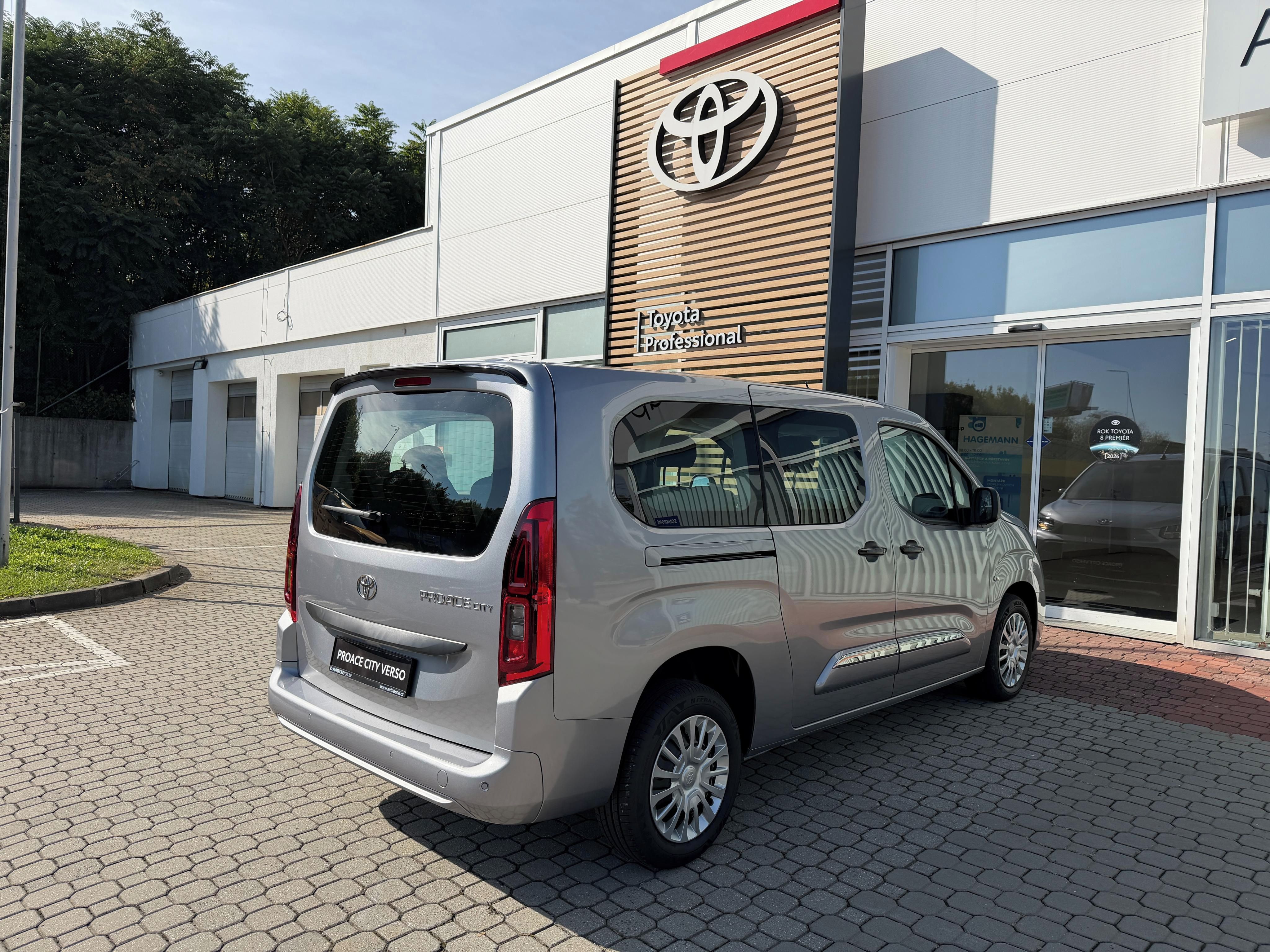 Toyota Proace City Verso, 1.5D 130HP AT BUSINESS 7S LONG - fotka 6