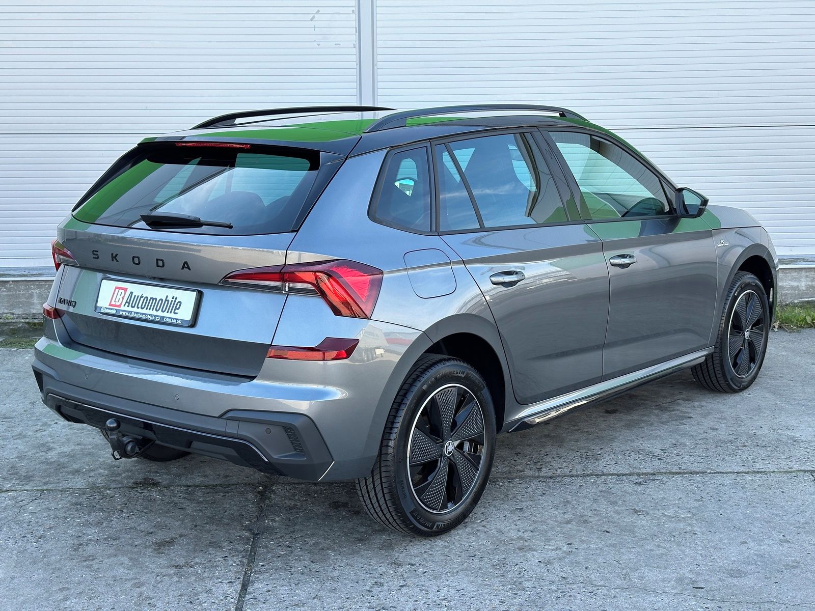 Škoda Kamiq, 1.0TSi Monte Carlo PANO TAŽNÉ - fotka 4
