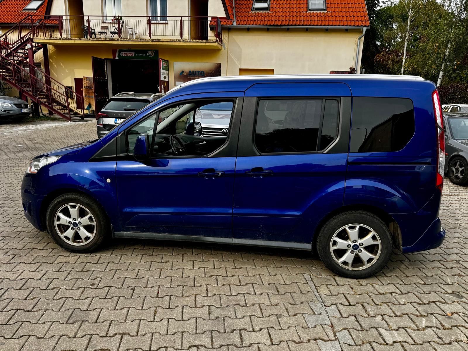 Ford Tourneo Connect, 1.0 ecoboost NOVÝ MOTOR ZÁRUKA - fotka 5