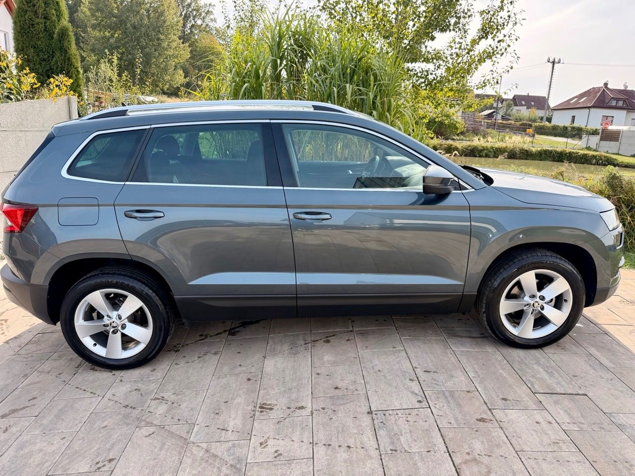 Škoda Karoq, 1.5TSI 110kW DSG Style Plus|ČR - fotka 5
