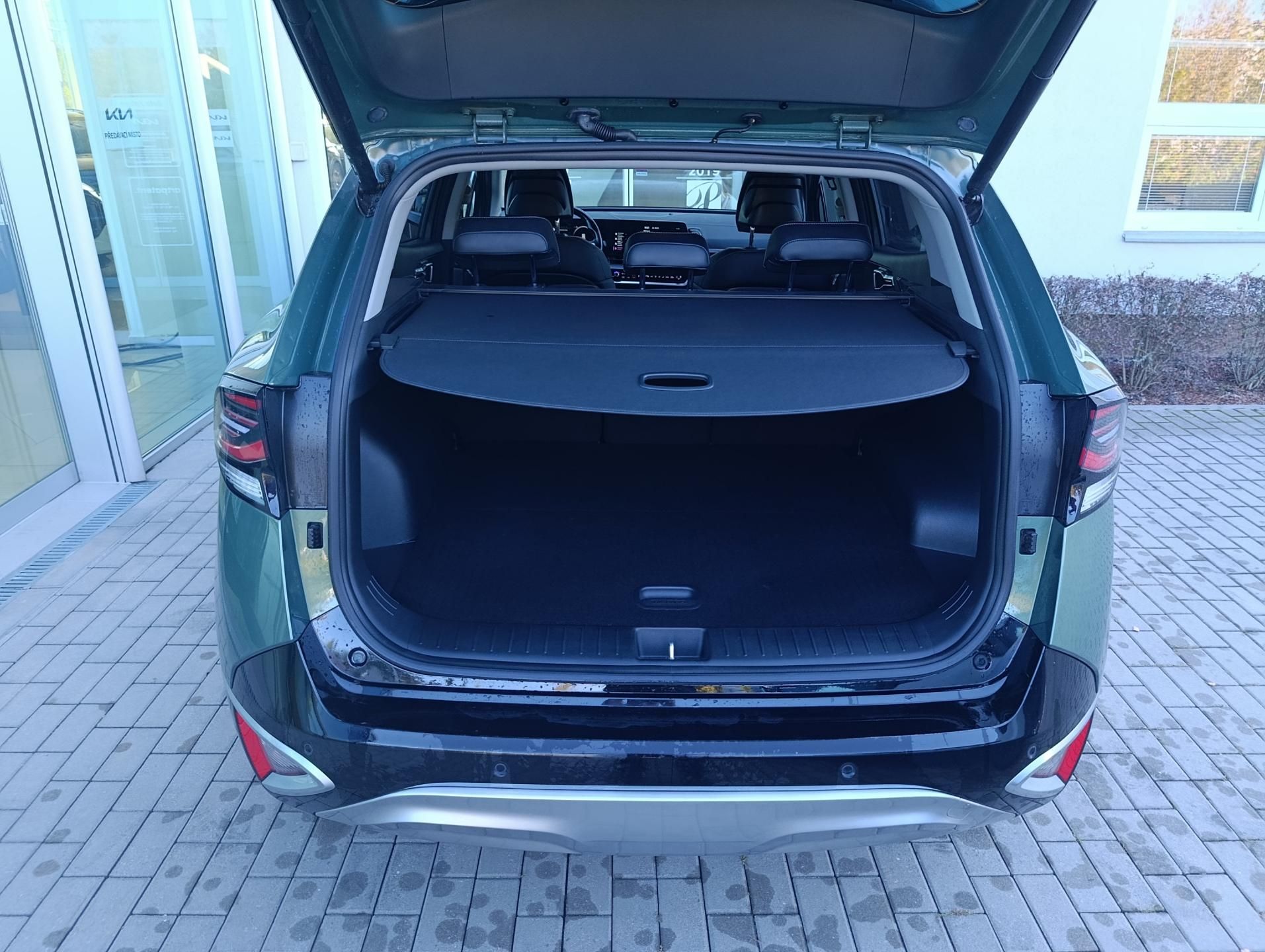 Kia Sportage, 1.6 T-GDi 110Kw Top 4x4 ČR 1. - fotka 5