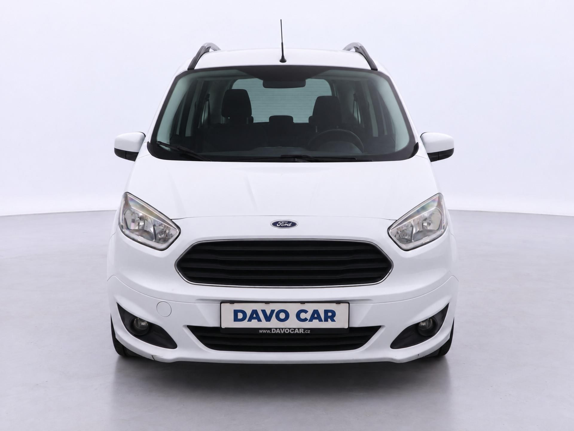 Ford Tourneo Connect, 1,5 TDCi 71kW Titanium CZ - fotka 2