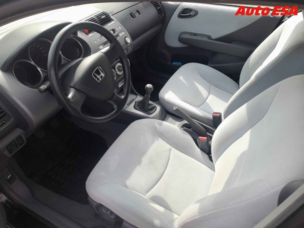 Honda City, 1.4 - fotka 3