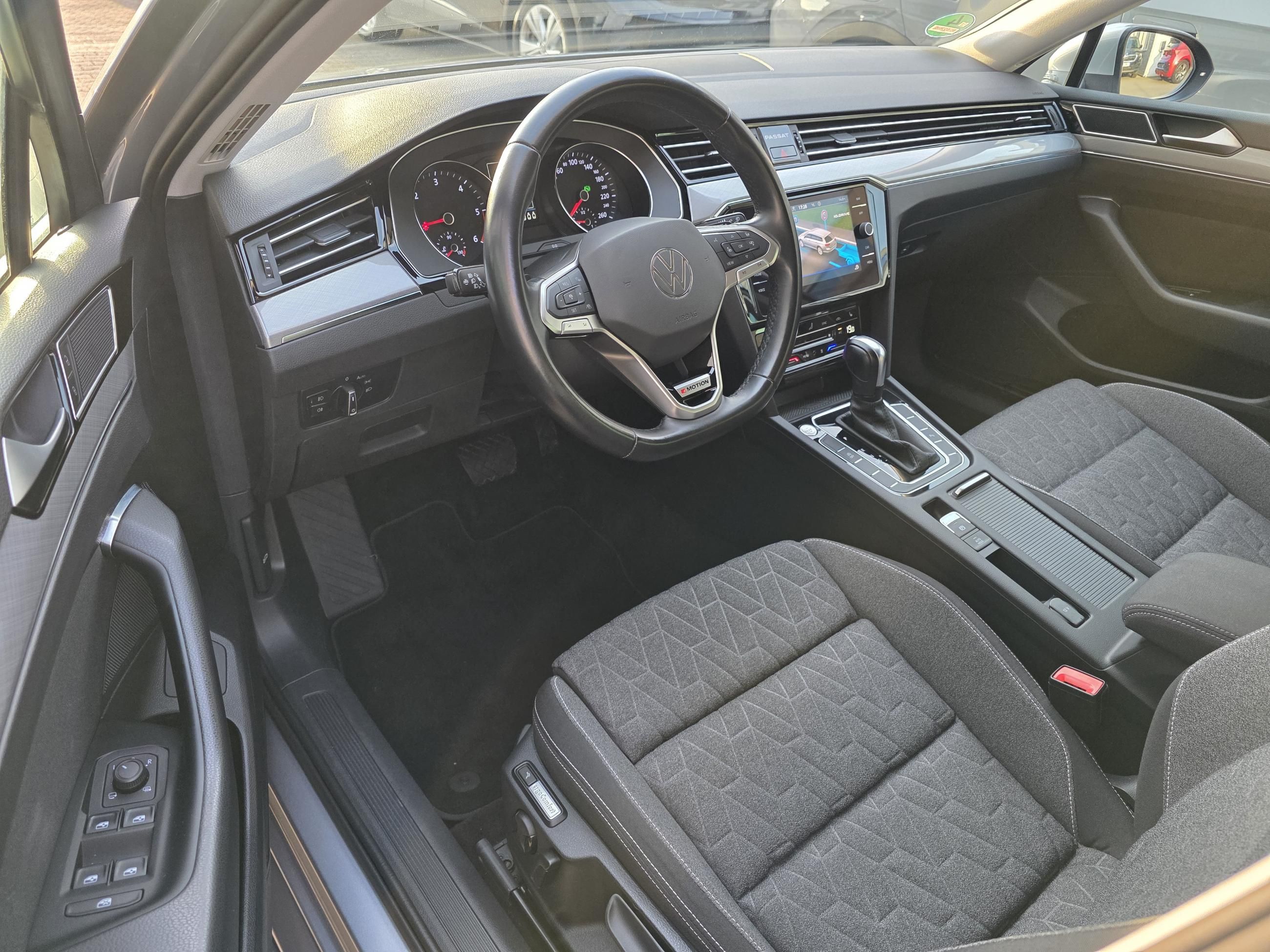 Volkswagen Passat Variant, TDI 147kW 4x4 DSG / Tažné - fotka 6