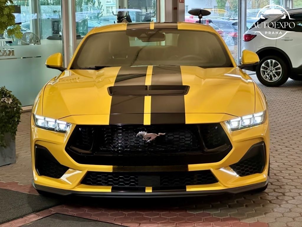 Ford Mustang, GT 5.0 Fastback*Automatik*B&O* - fotka 2