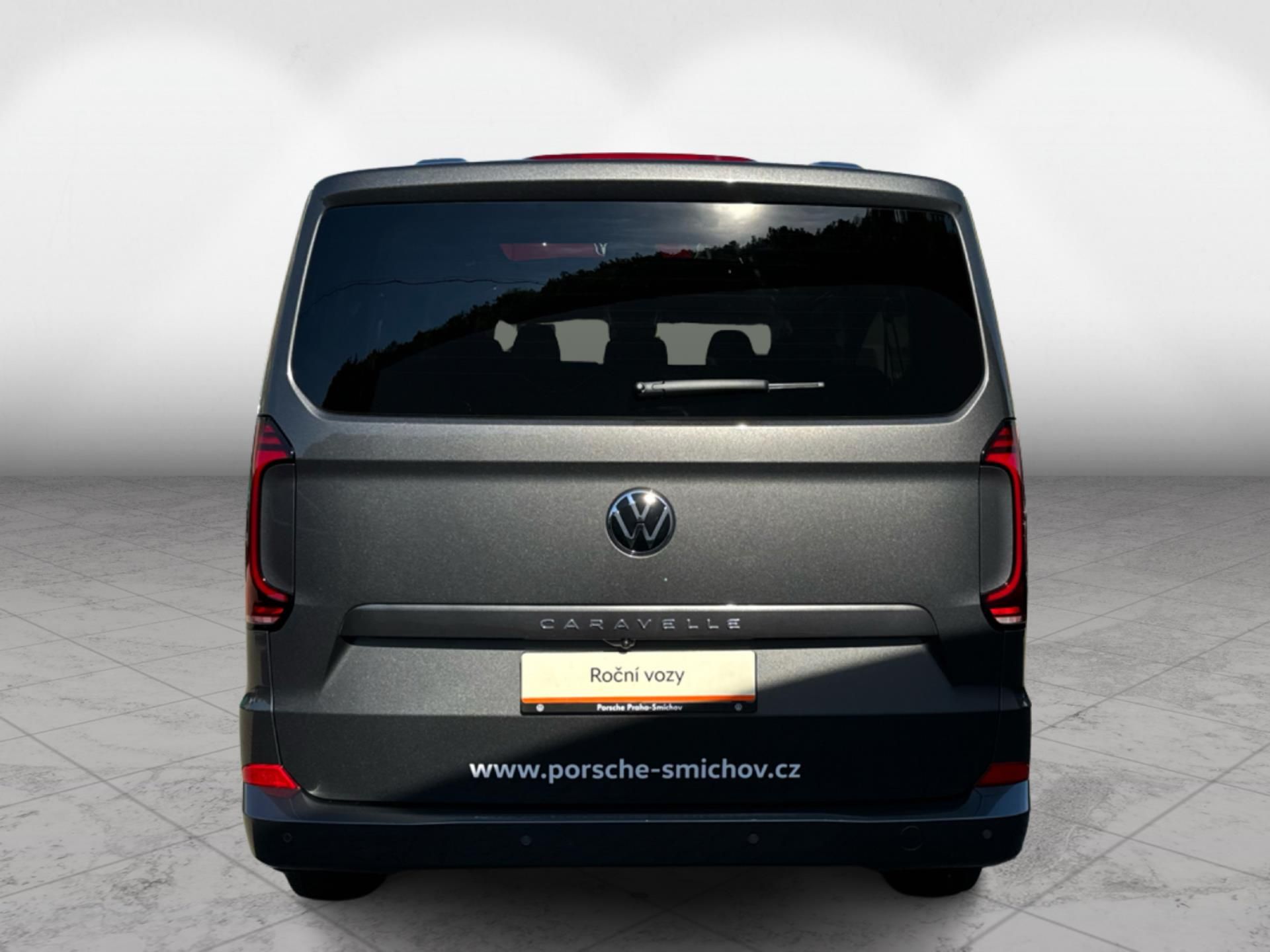 Volkswagen Caravelle, Entry Caravelle Life 2,0 TDI 8 - fotka 5