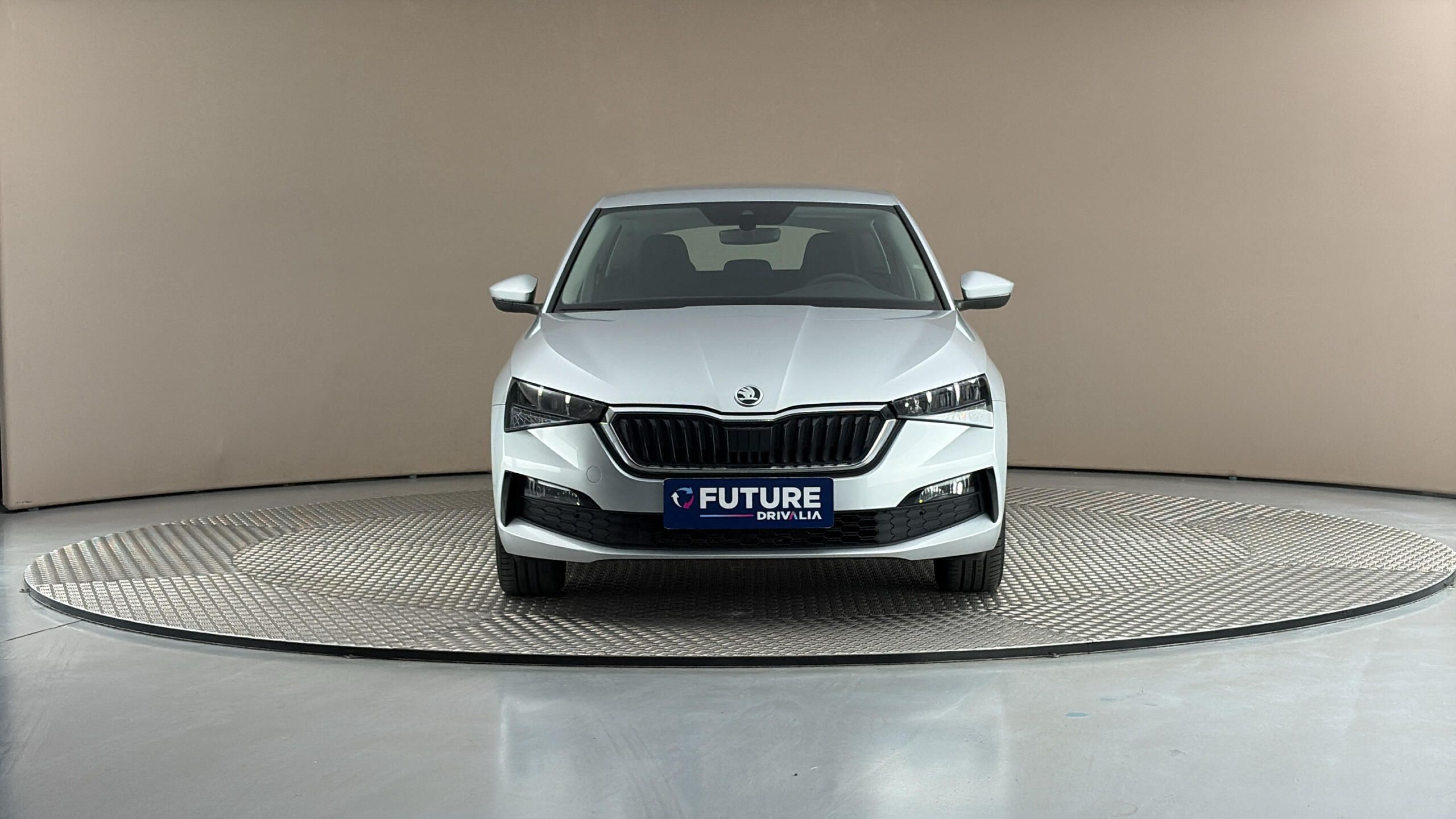 Škoda Scala, 1.0 TSI Ambition - fotka 3