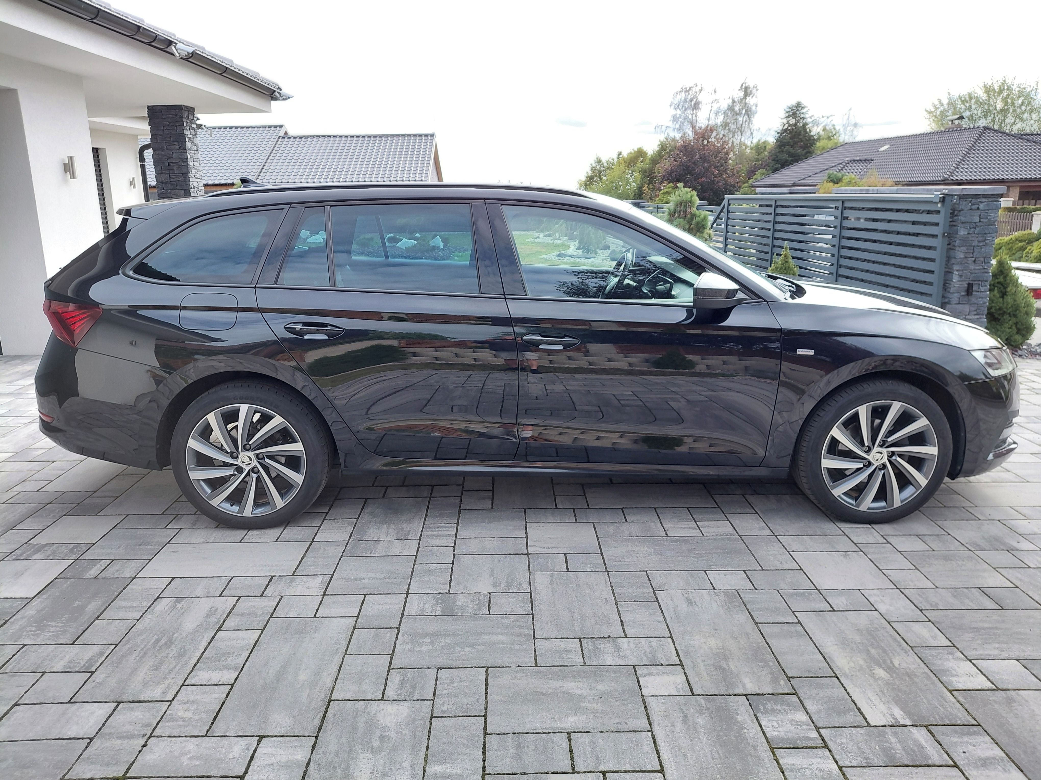Škoda Octavia, IV 2.0 tdi 110 kw DSG Matrix - fotka 3