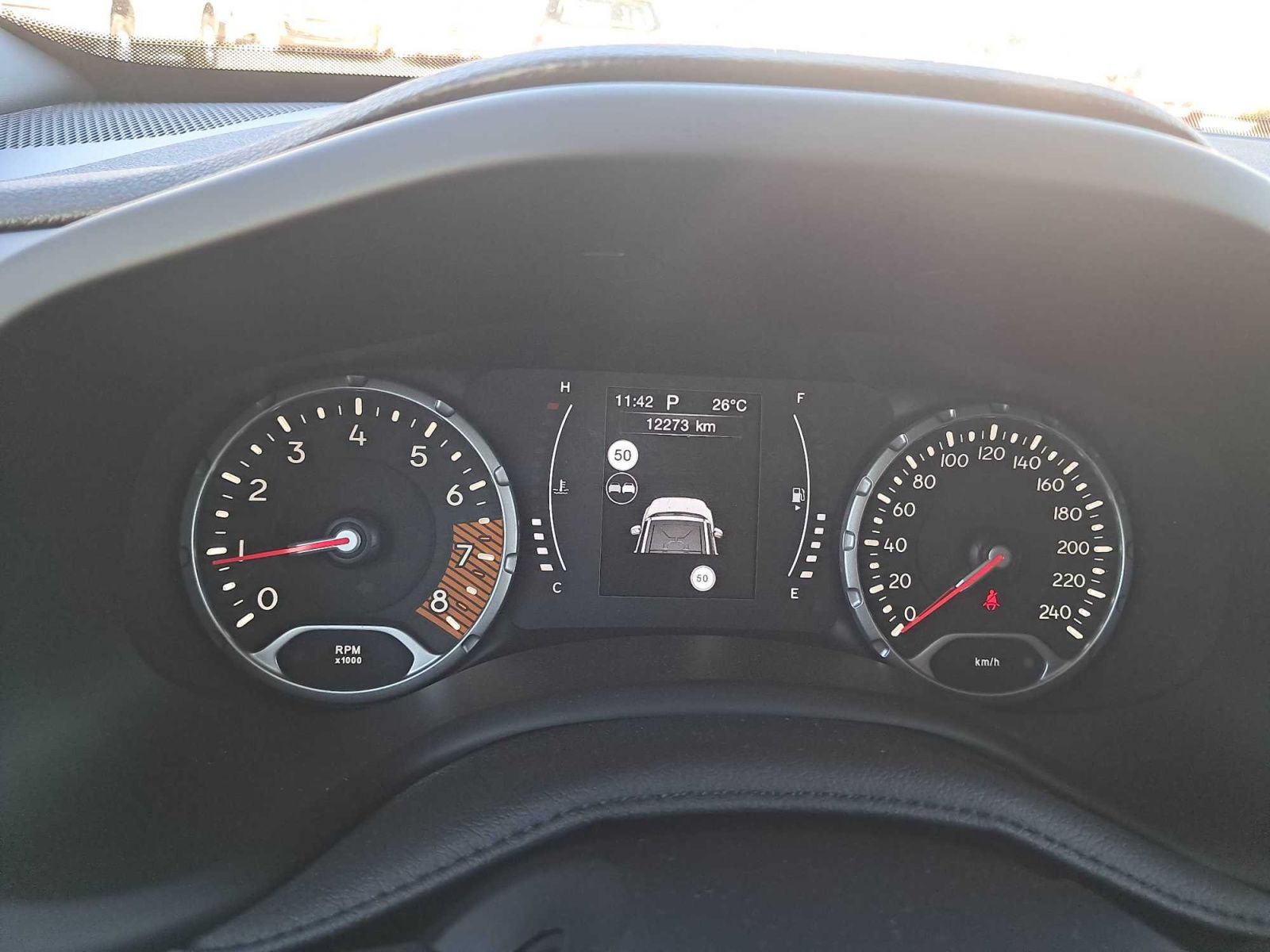 Jeep Renegade, 1.3 T-GDI, Automat, ČR,1.maj - fotka 3