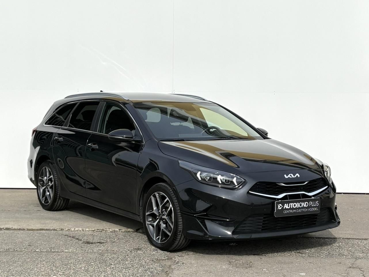 Kia Cee´d, 1.5 T-GDi 117kW DCT TOP - fotka 6