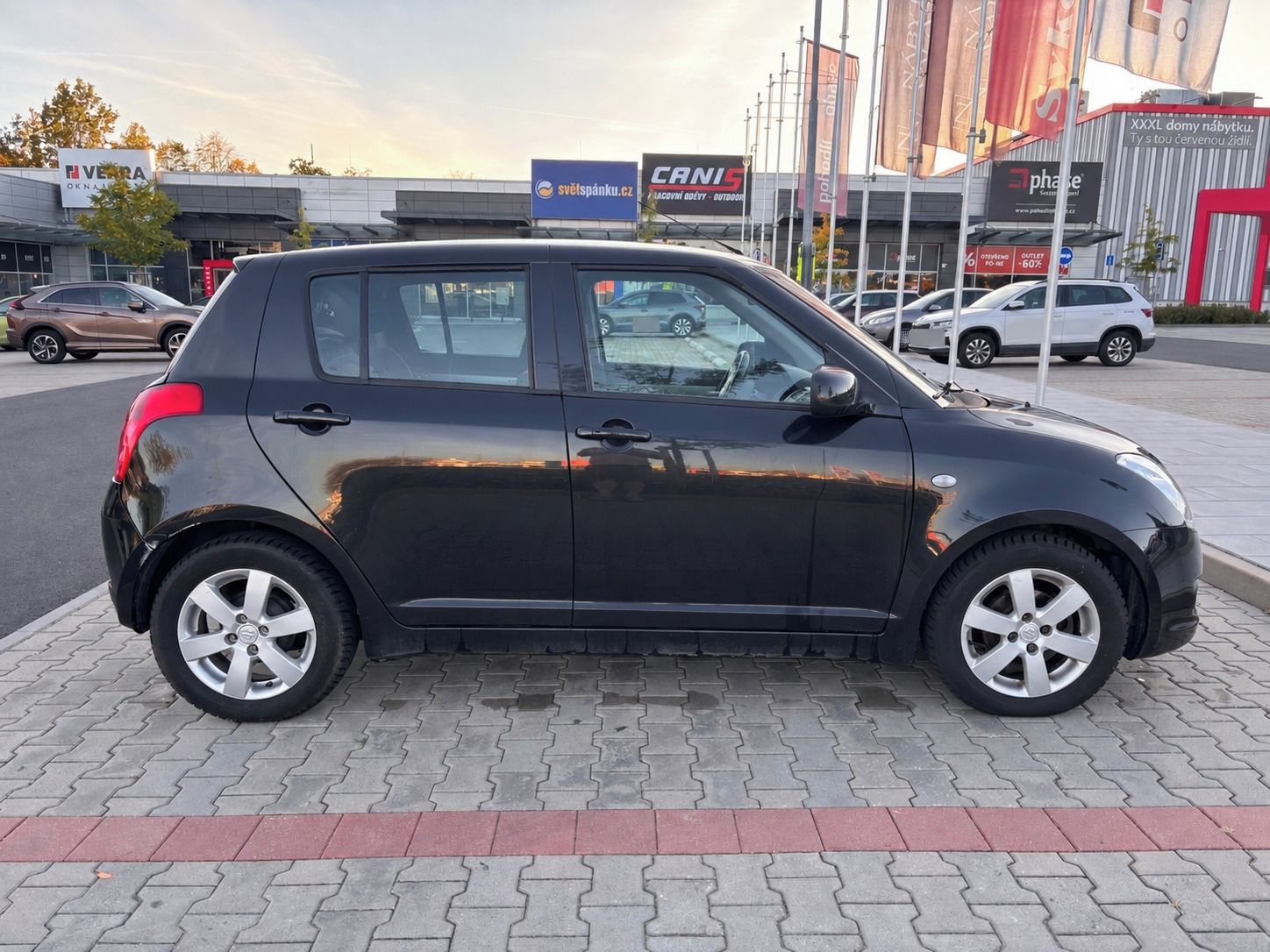 Suzuki Swift, 1.3 MTA automat, 44 683 km - fotka 5