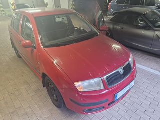 Škoda Fabia, 1,4 16V 55 kW - Servisováno