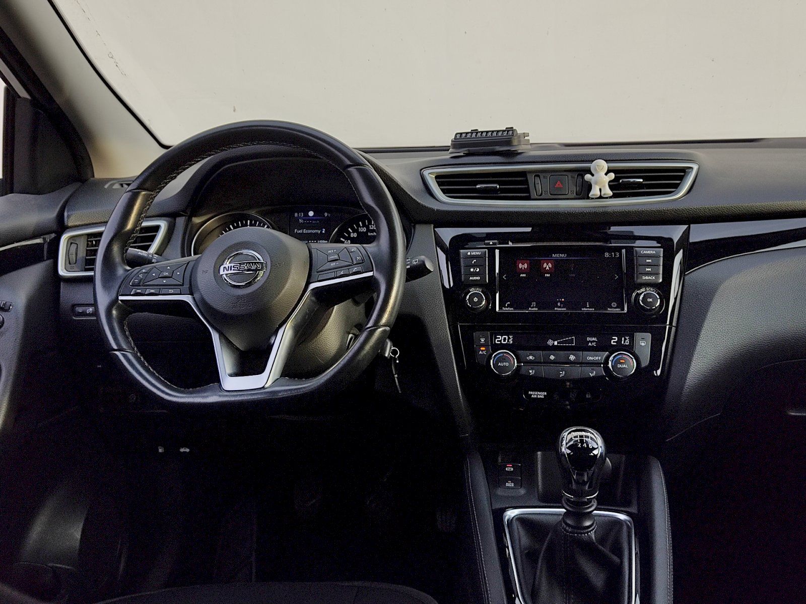 Nissan Qashqai, 1,3 DIG-T 140k - fotka 6