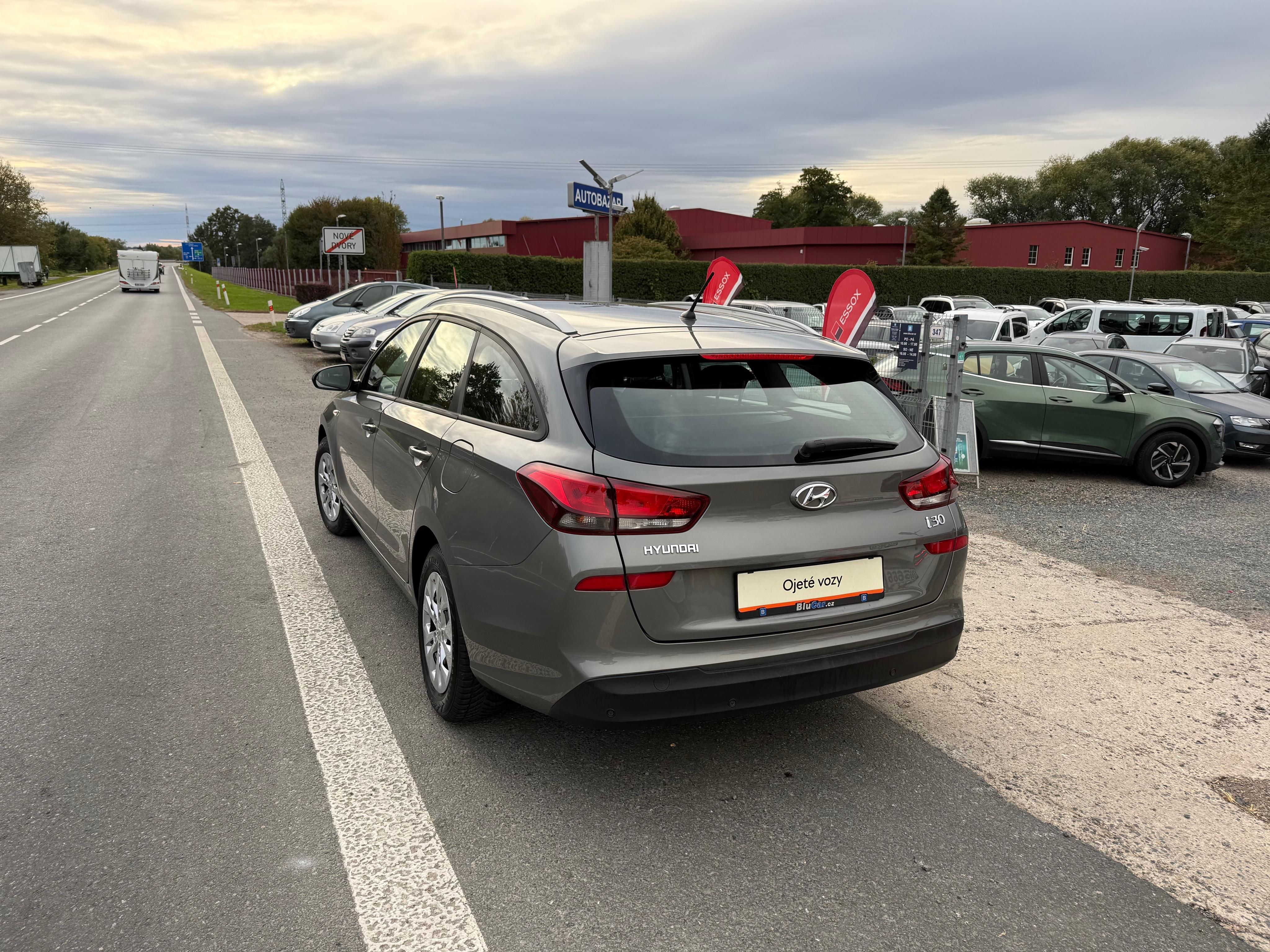 Hyundai i30, 1.4CVVT ČR 1.majitel - fotka 6