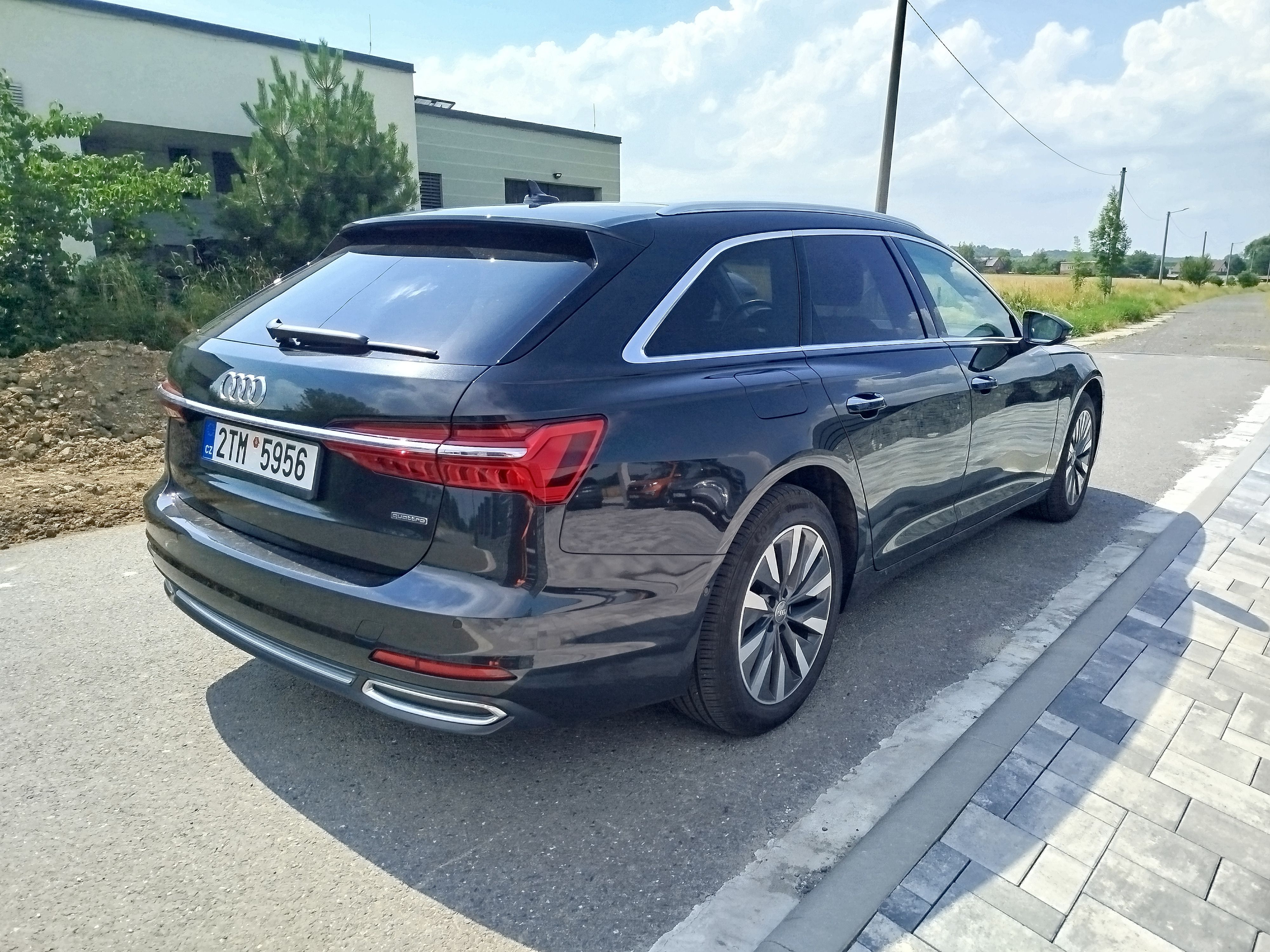 Audi A6, 4.0TDI 150kw 4x4, po servise - fotka 4