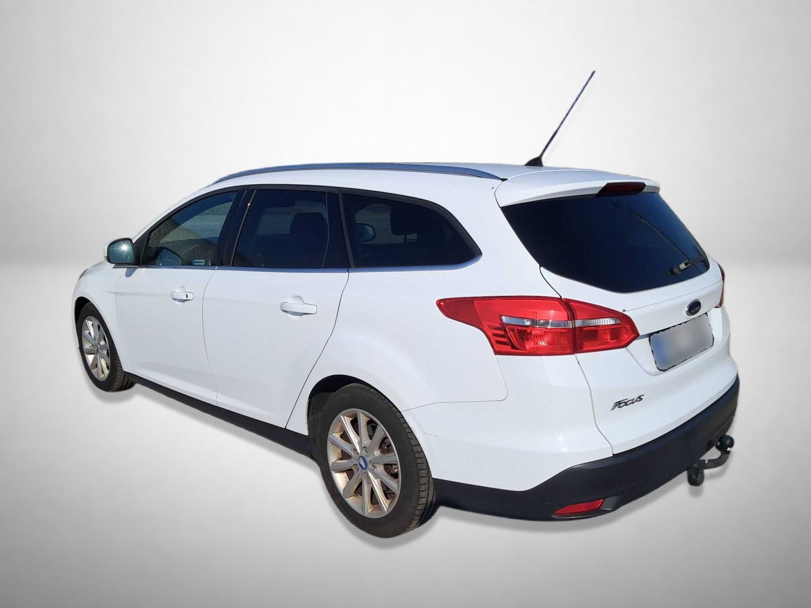 Ford Focus, 1.5 TDCi, Titanium, Serv.kniha - fotka 2