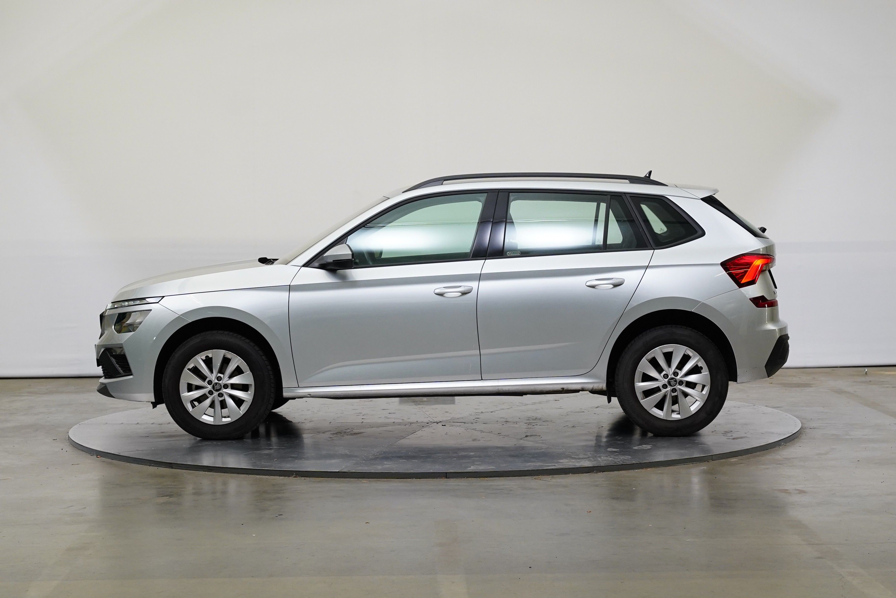 Škoda Kamiq, 1.0 TSI 85 kW Selection - fotka 3
