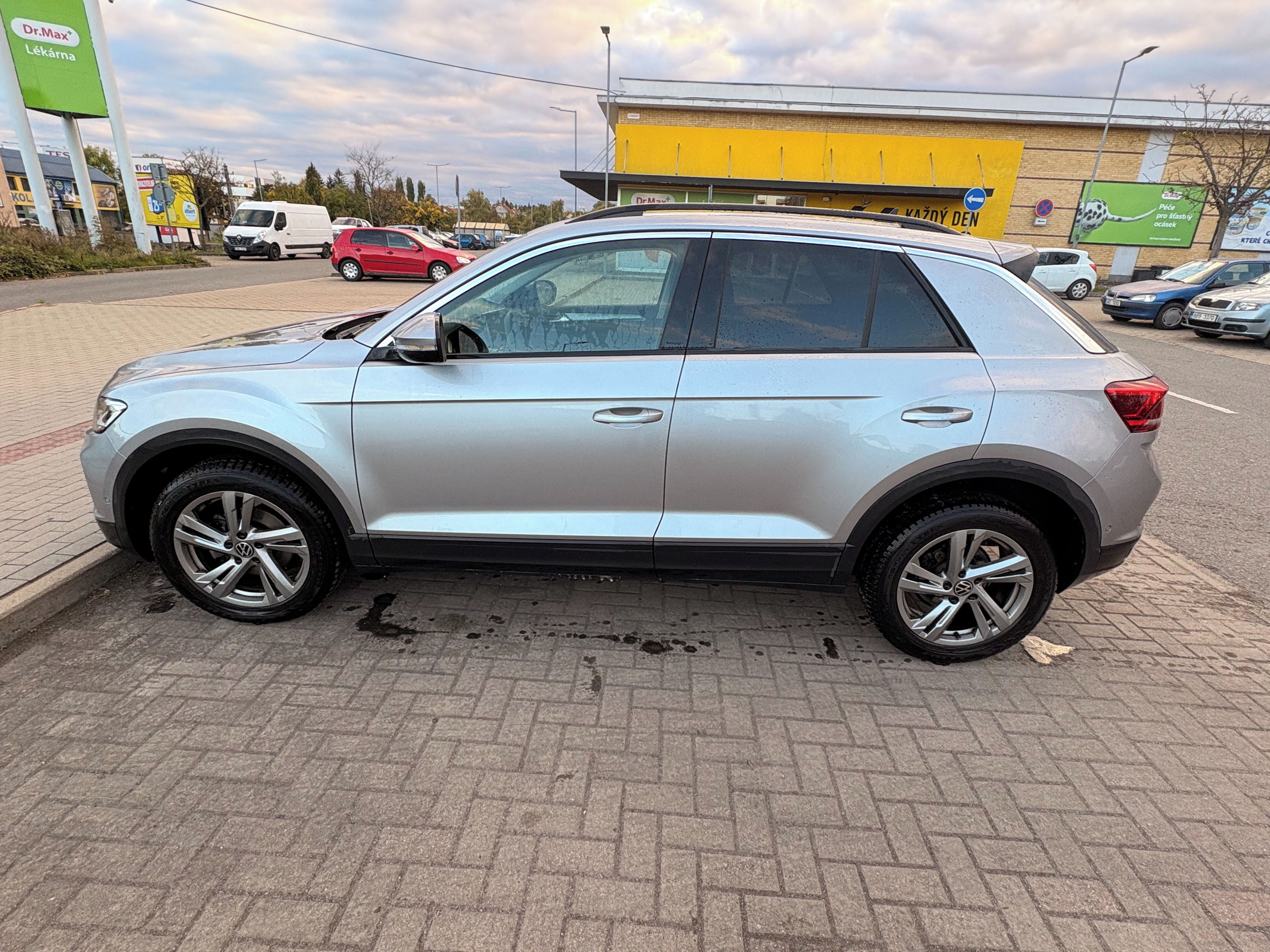 Volkswagen T-Roc, 1.5 TSI Life, 110 kW - fotka 5