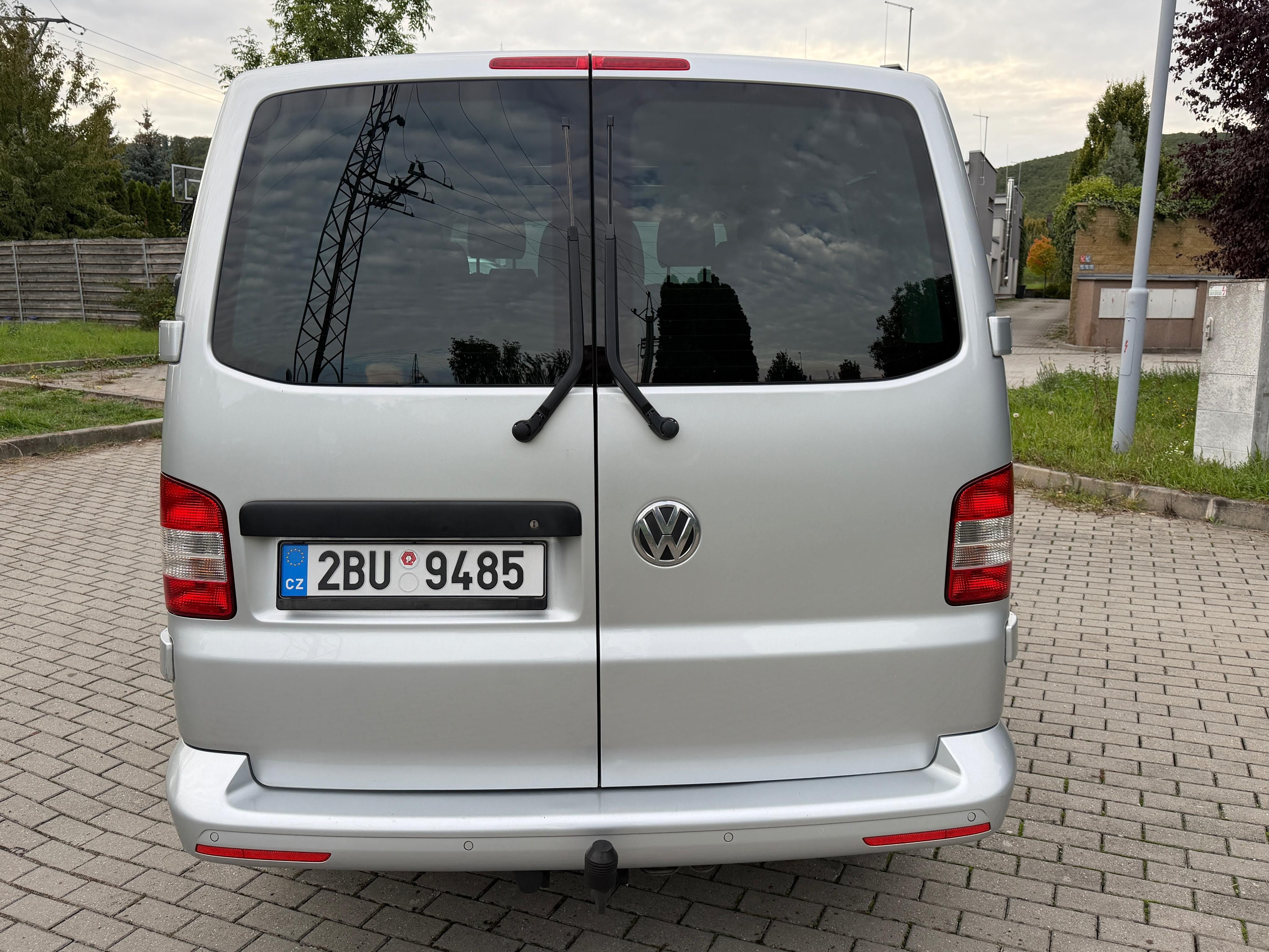 Volkswagen Caravelle, 2.0 TDI 103kw 8 míst - fotka 5