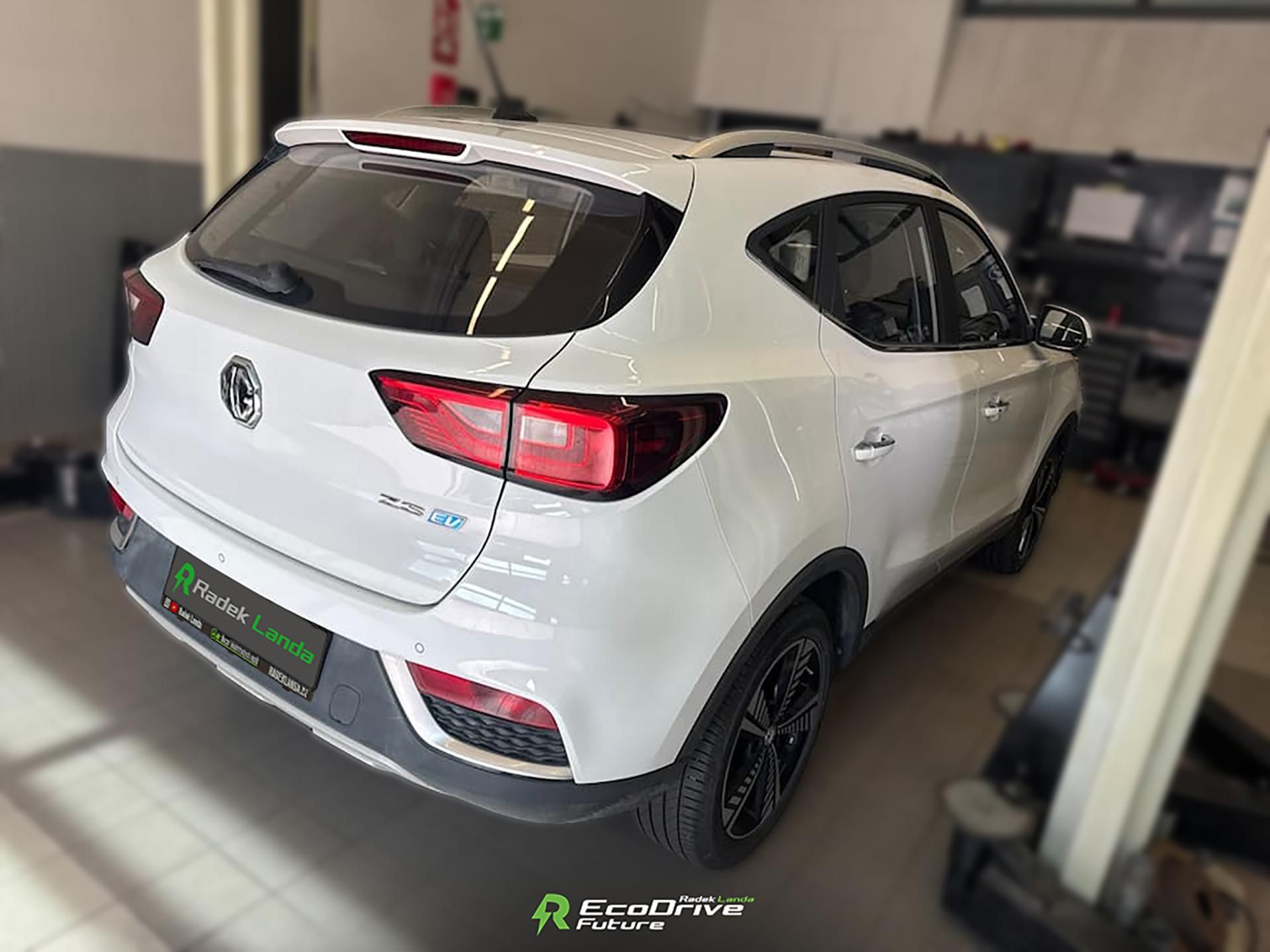 MG ZS, 44,5 kWh, FWD (143 koní) - fotka 3