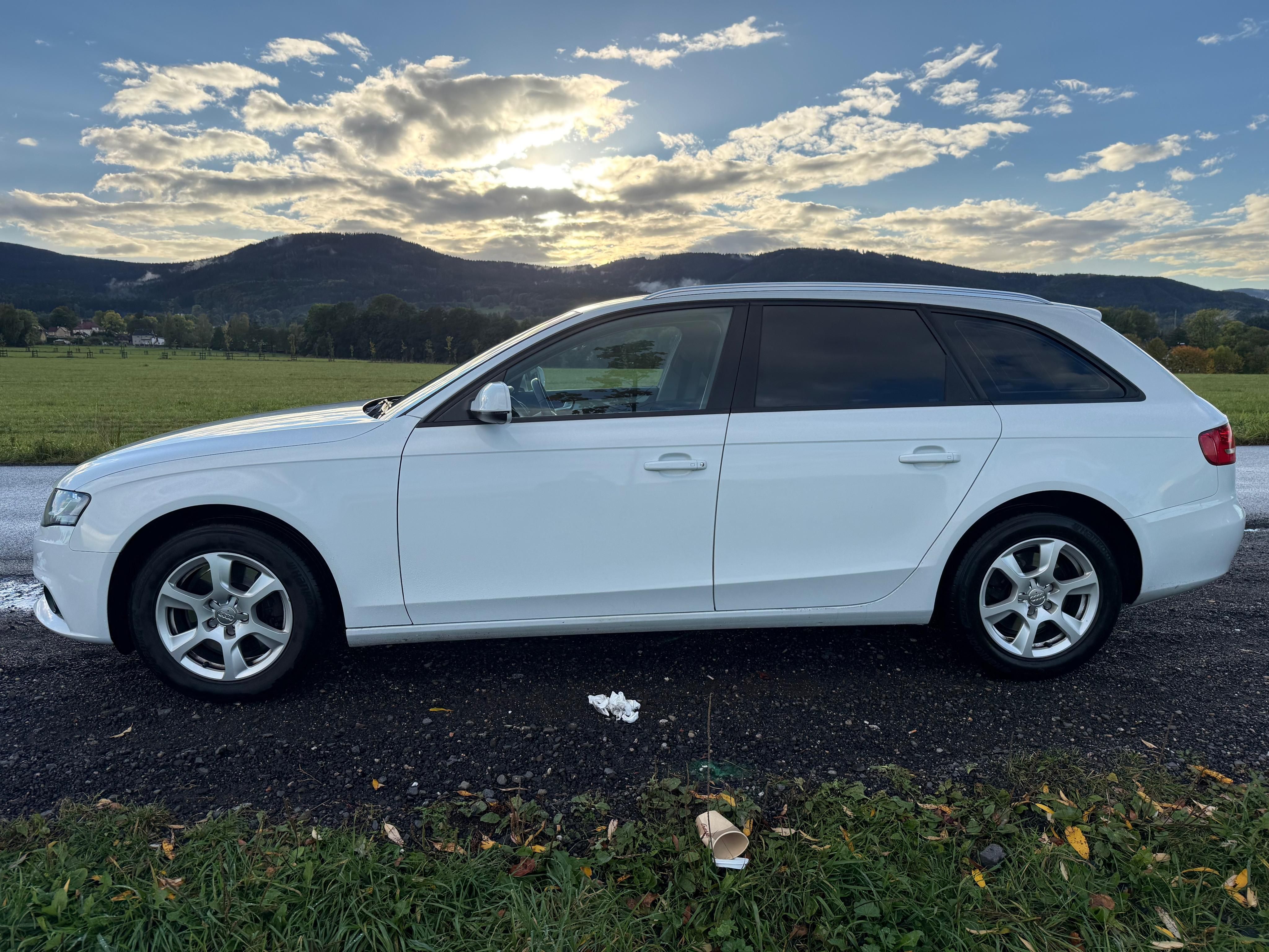 Audi A4, 1.8 TFSI - fotka 5