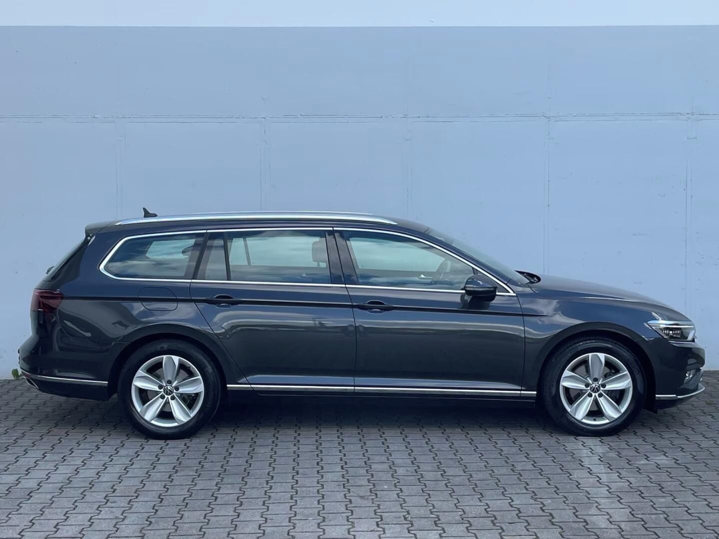 Volkswagen Passat Variant, 2.0 TSI DSG Elegance*Kamera* - fotka 5