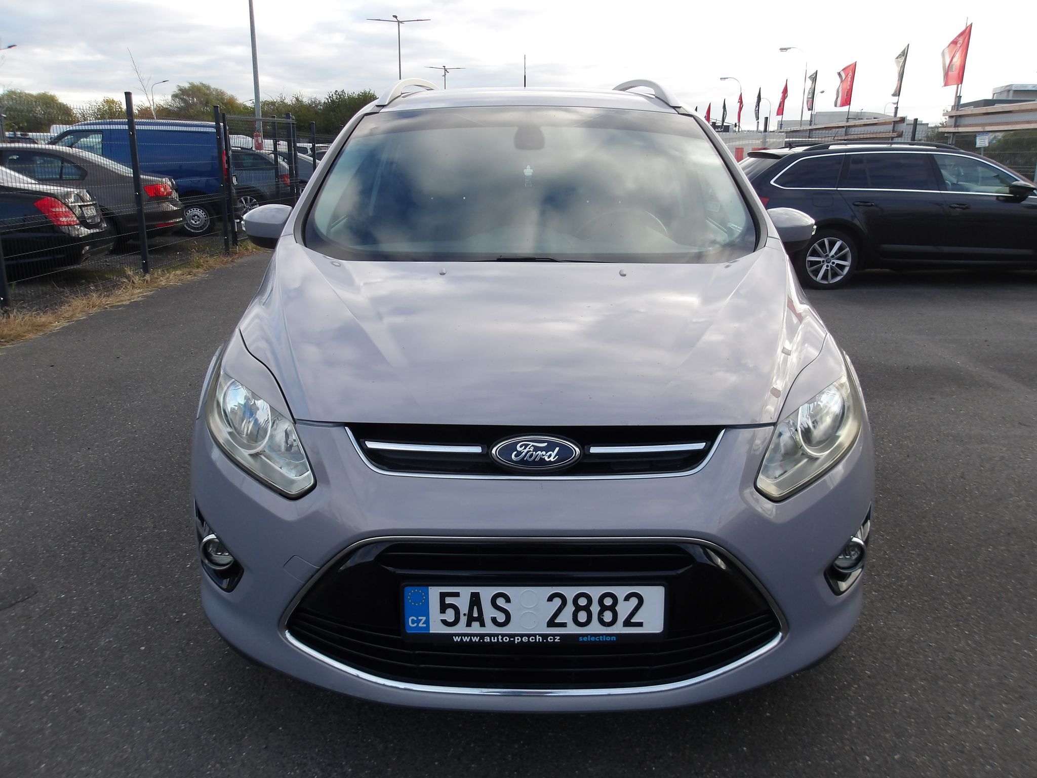 Ford Grand C-MAX, 1,6TDCi KRASAVEC !!! 7 MÍST ! - fotka 5