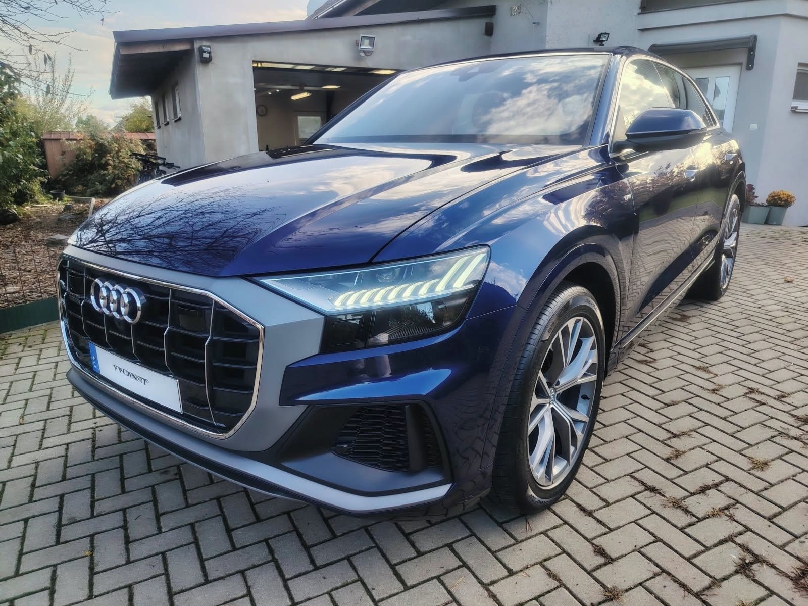 Audi Q8