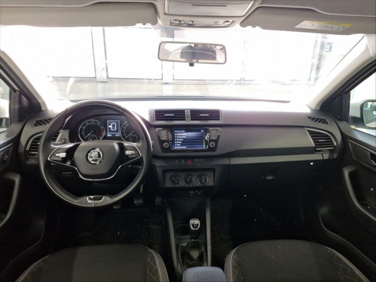 Škoda Fabia, 1,0 TSi 70kW Combi - fotka 3