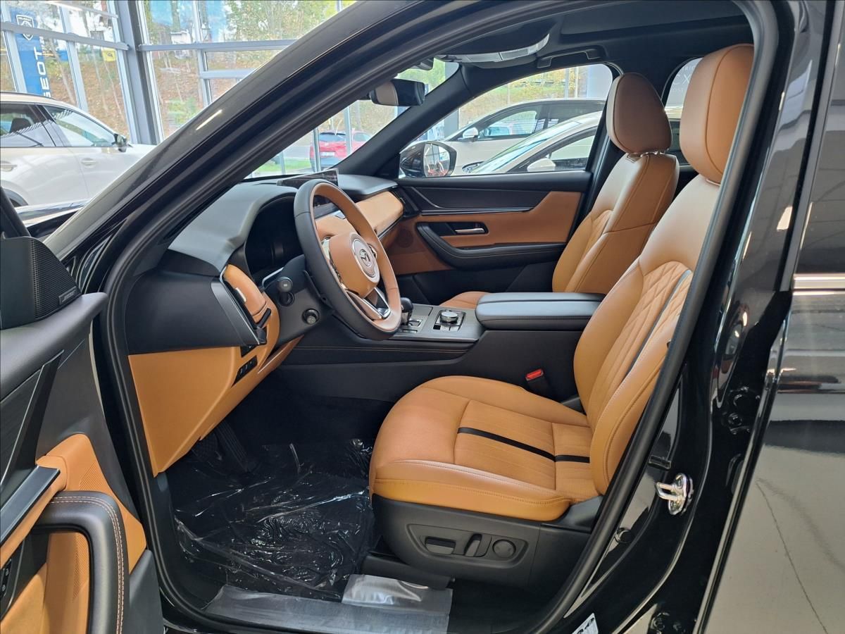 Mazda CX-80, 3.3 D 254k AWD AT8 HOMURA PLUS - fotka 3