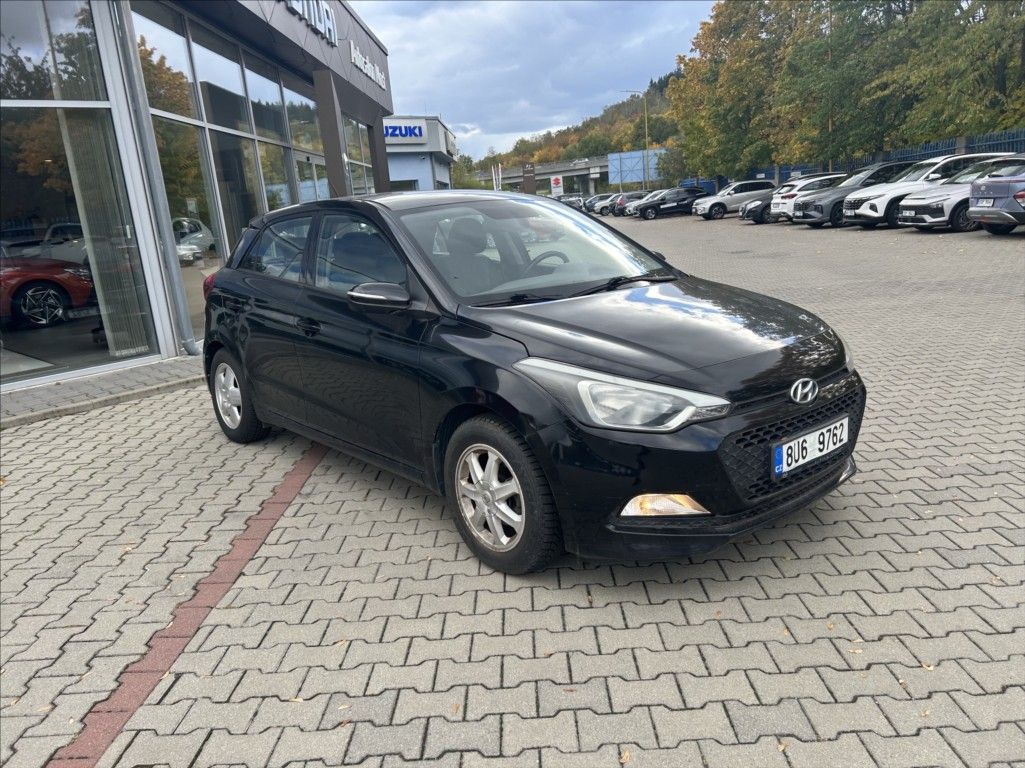 Hyundai i20, 1,3 - fotka 3