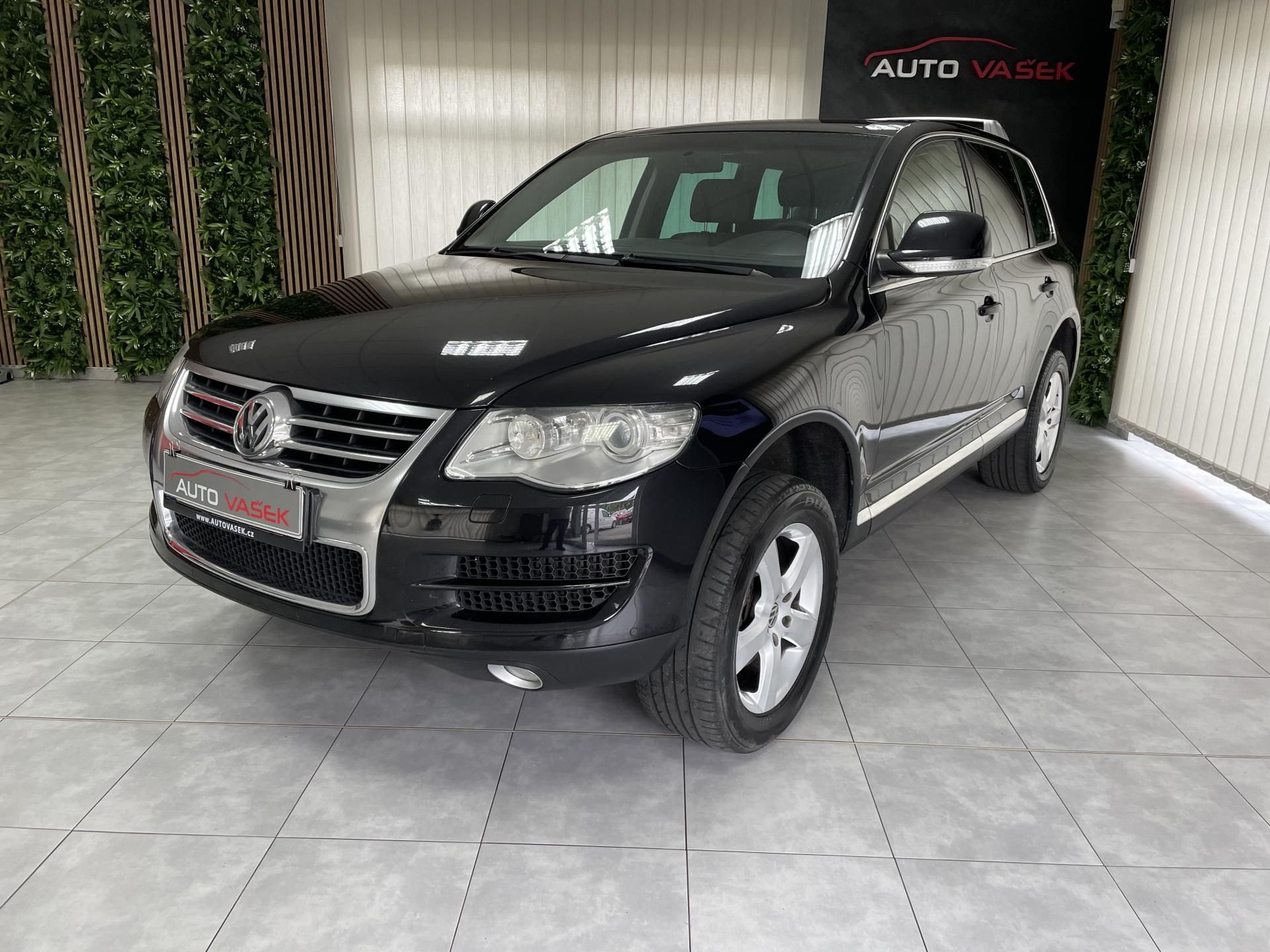 Volkswagen Touareg, 2.5 TDi ČR 6M 4X4 TZ 3500KG - fotka 6
