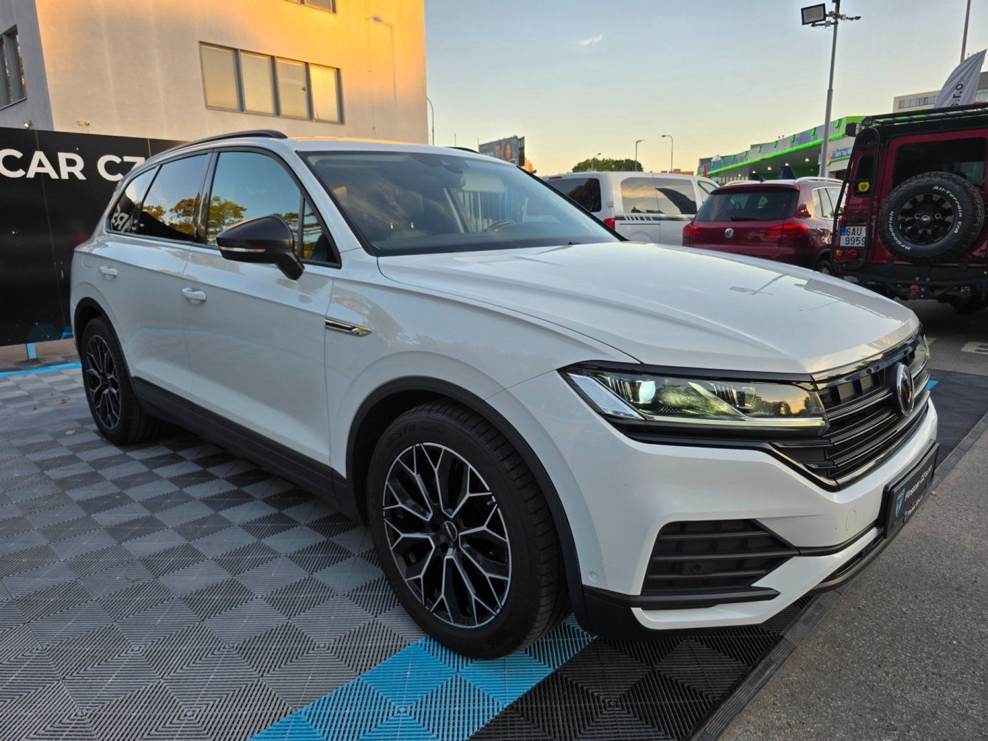 Volkswagen Touareg, 3.0TDI/170KW/2.MAJ/2019/TAŽNÉ - fotka 4