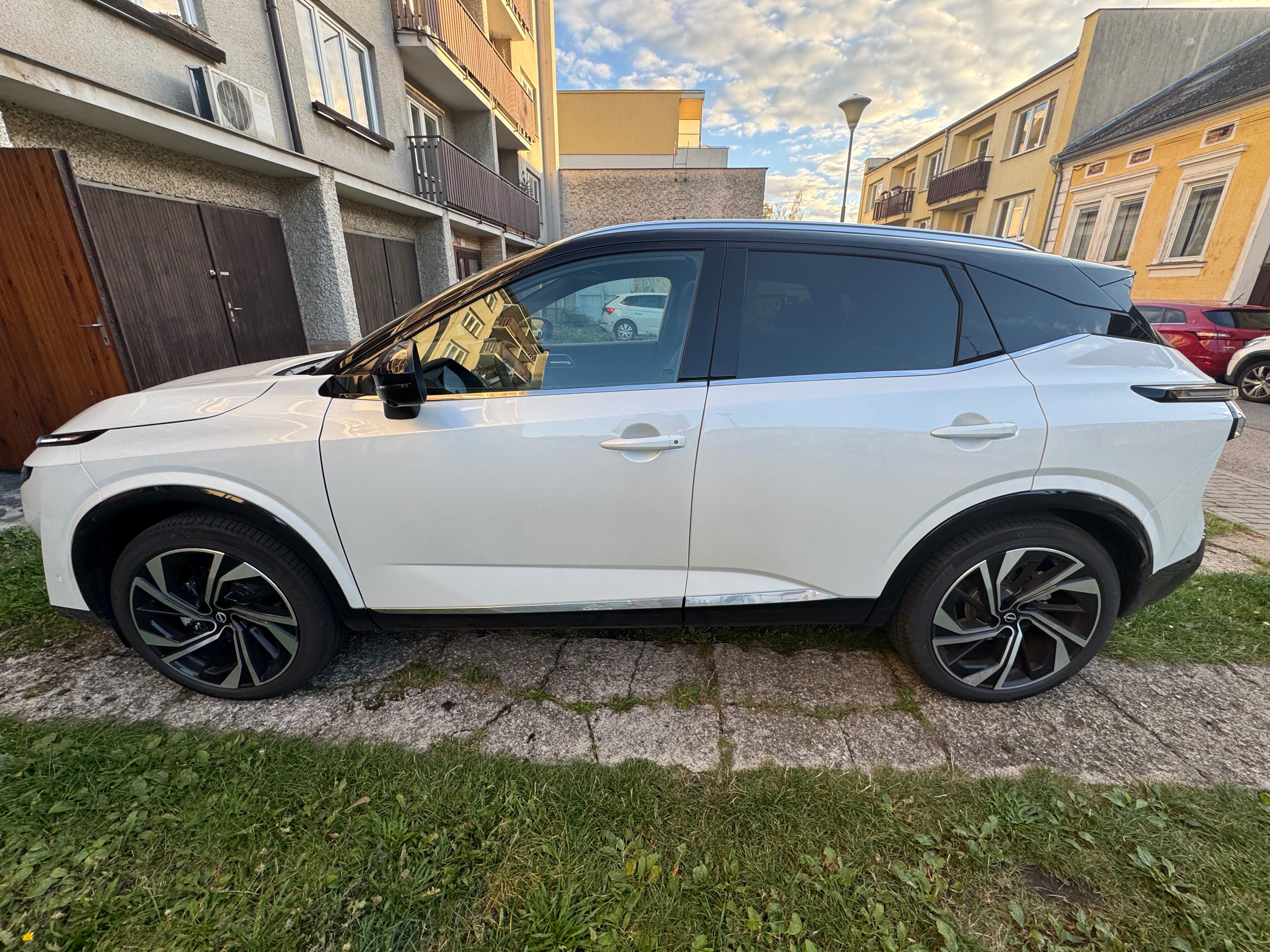 Nissan Qashqai, Nissan Qashqai e-POWER 151kw - fotka 3
