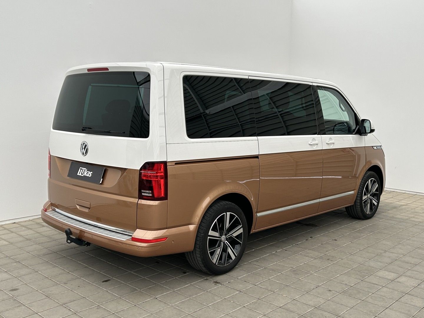 Volkswagen Multivan, 2.0TDi 150kW 4x4  Highline - fotka 6