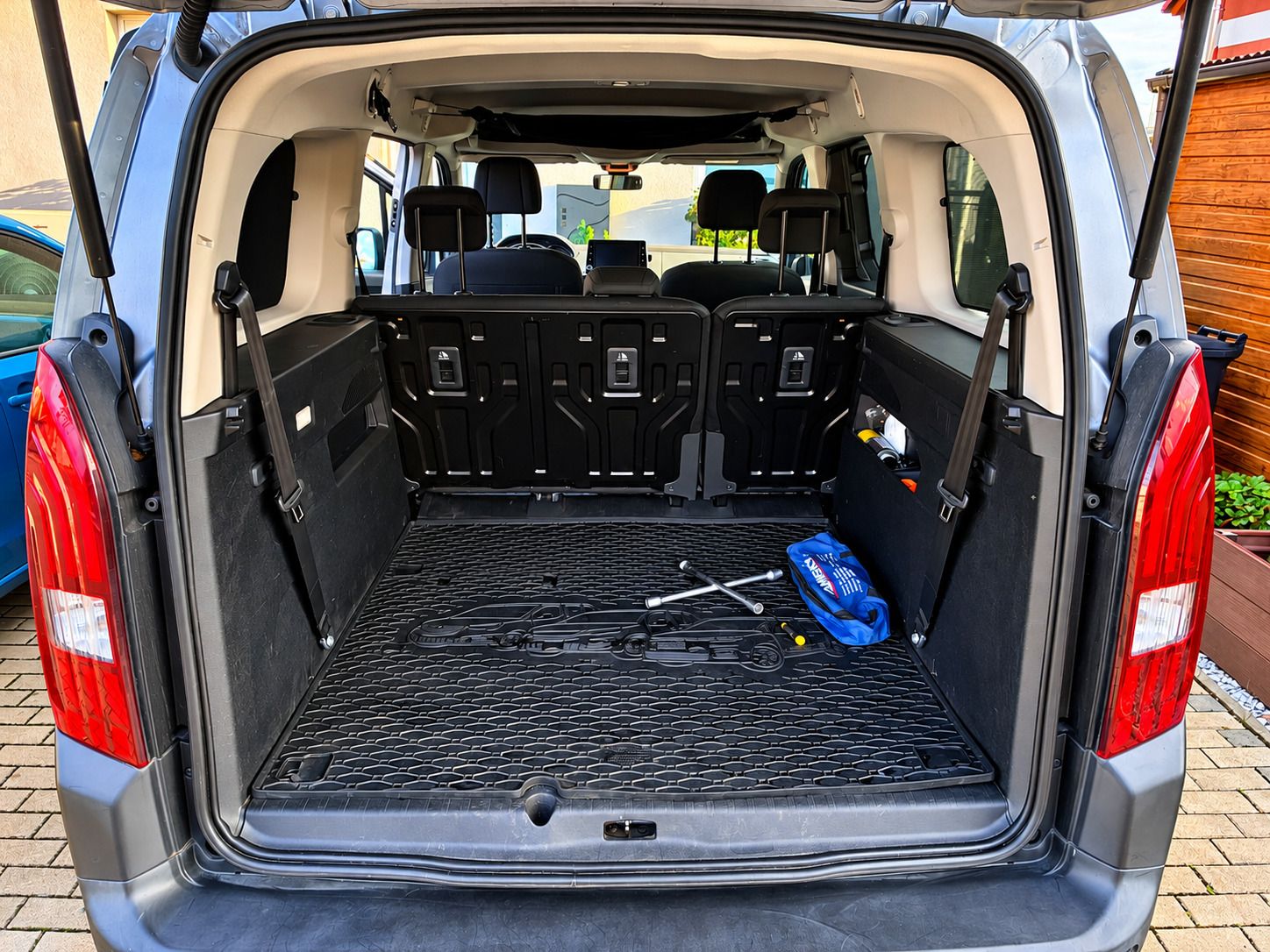 Peugeot Rifter, 1.2 PureTech 81kW Active - fotka 5