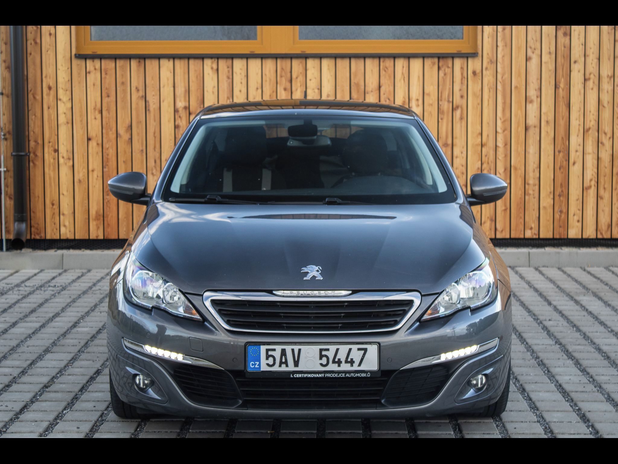 Peugeot 308 - fotka 2