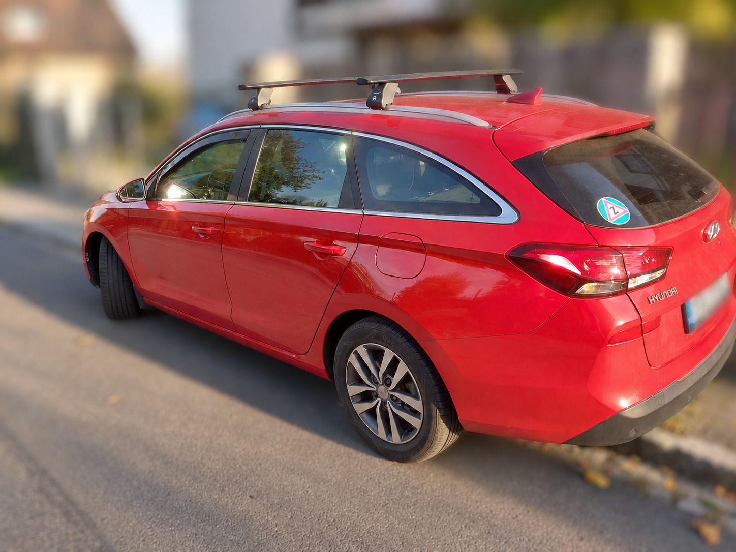 Hyundai i30, 1. maj, ČR, 96xxx km, serviska - fotka 3