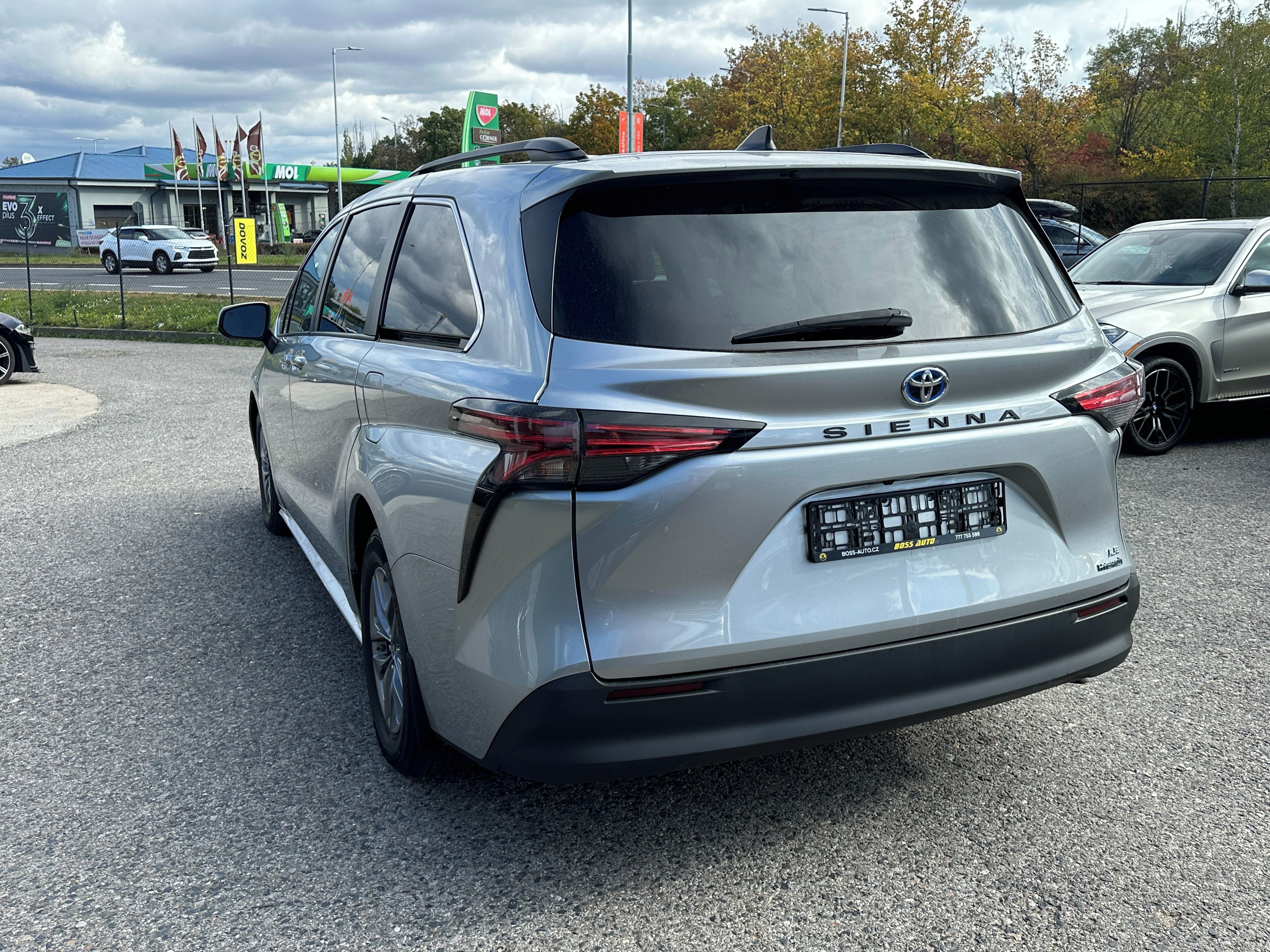 Toyota Sienna, Toyota Sienna 2022 - fotka 5